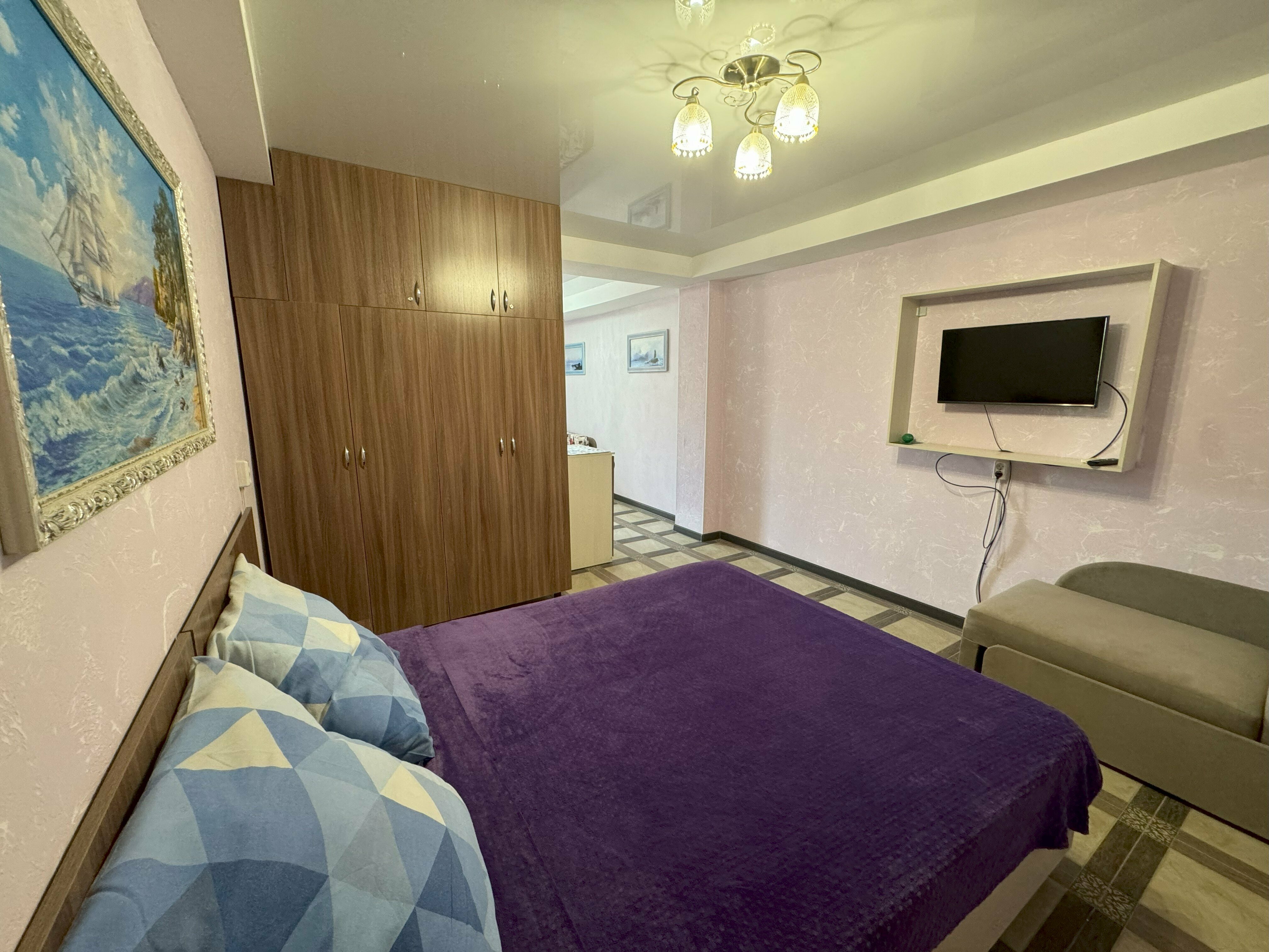 №3 Полулюкс до 3-х человек + 1 доп место