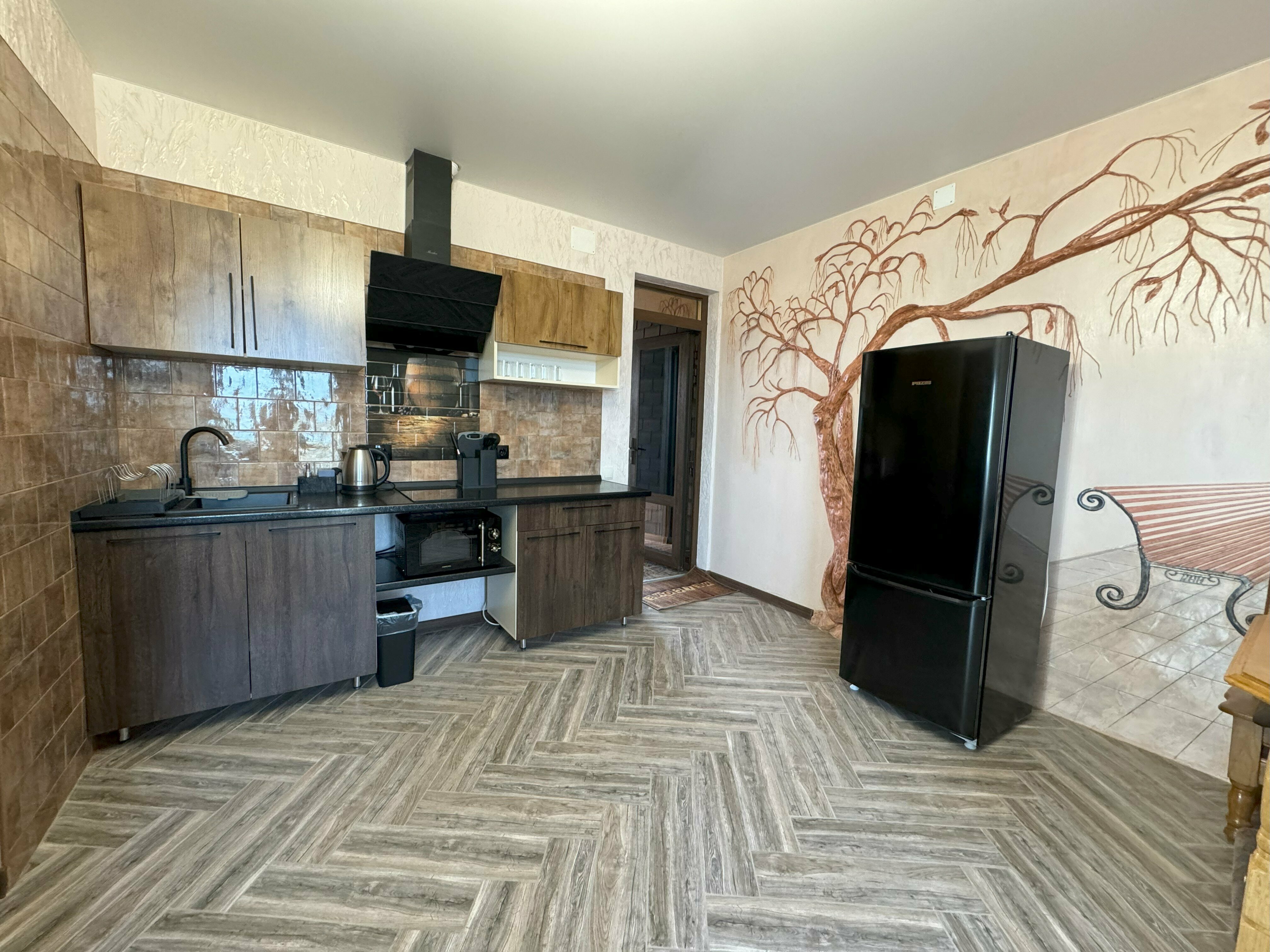 №12 Улучшенные двухкомнатные апартаменты люкс со своим балконом