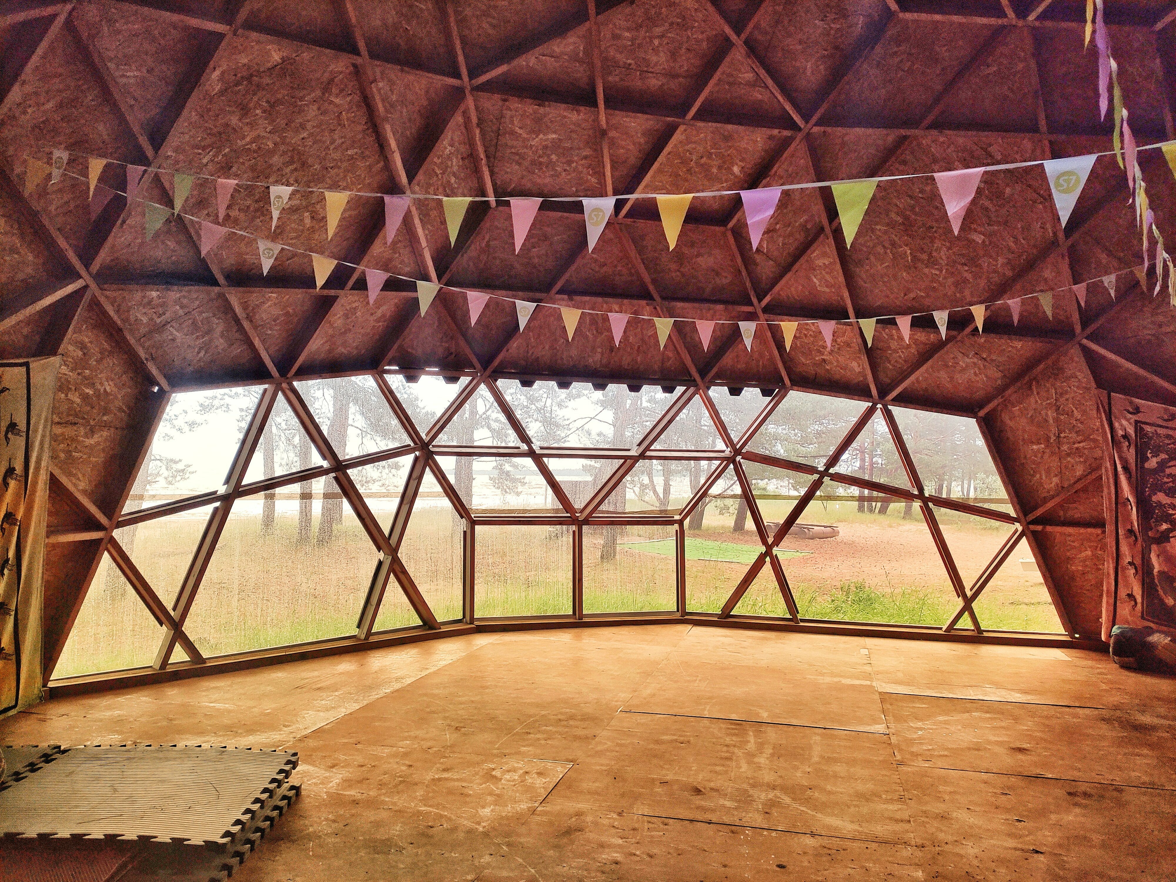 Большая сфера для двоих