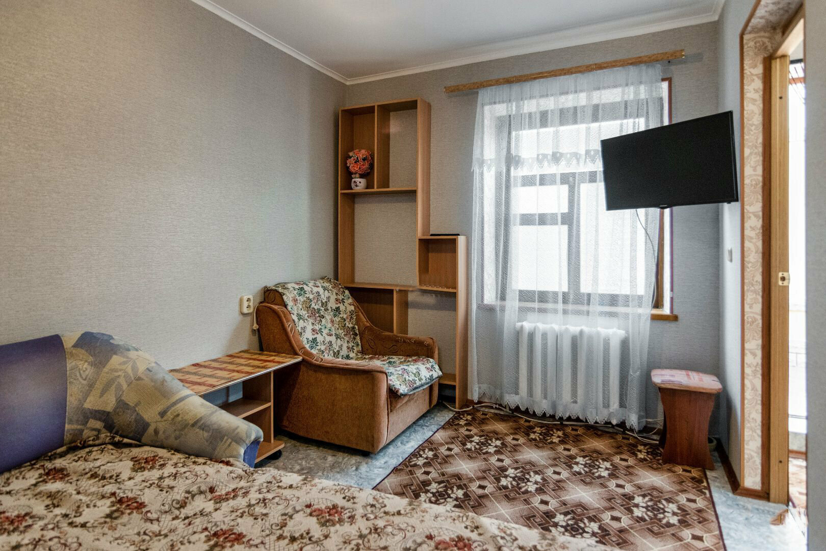 Улучшенный Двухкомнатный Трехместный номер с дополнительными местами для детей