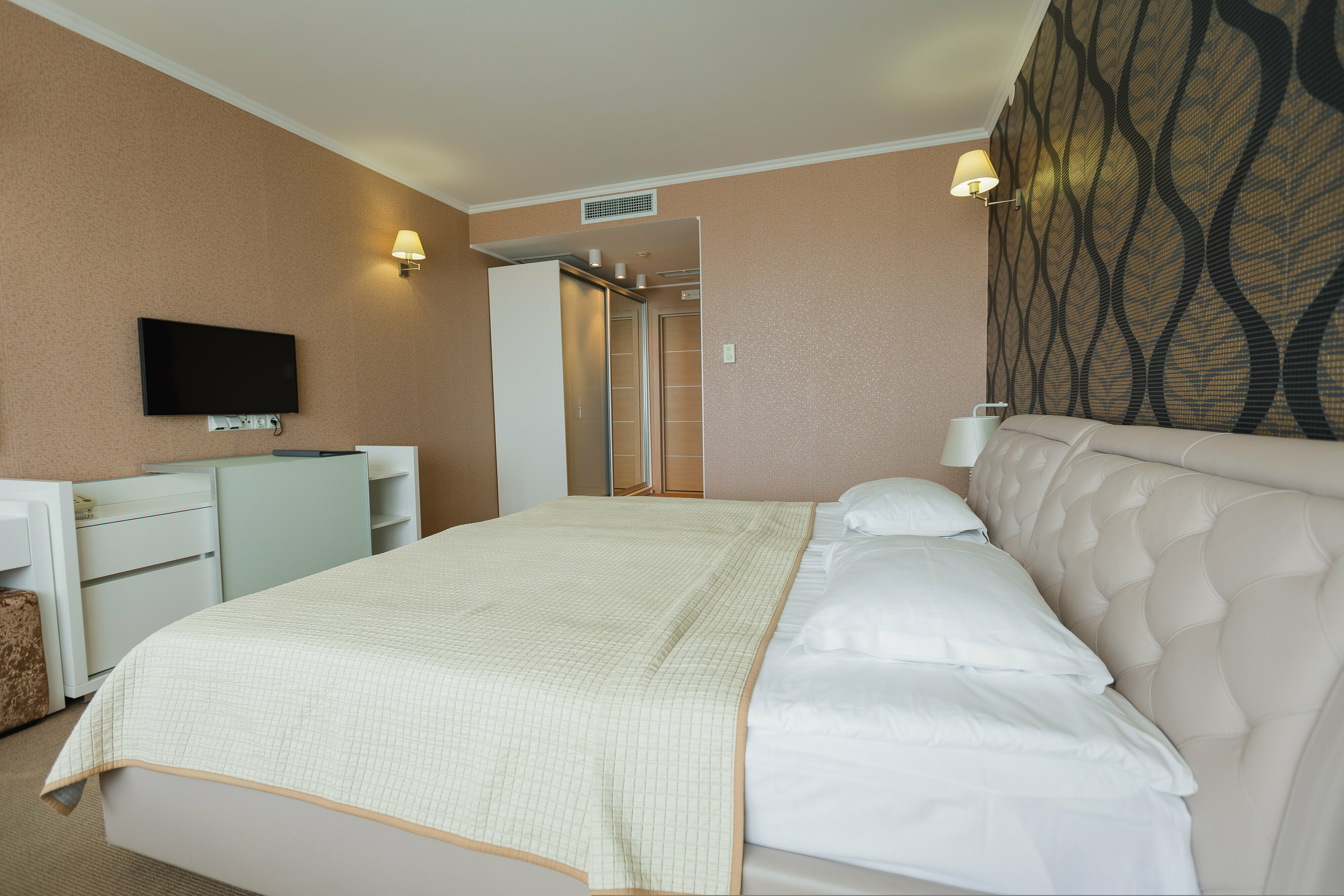 Стандартный трехместный номер