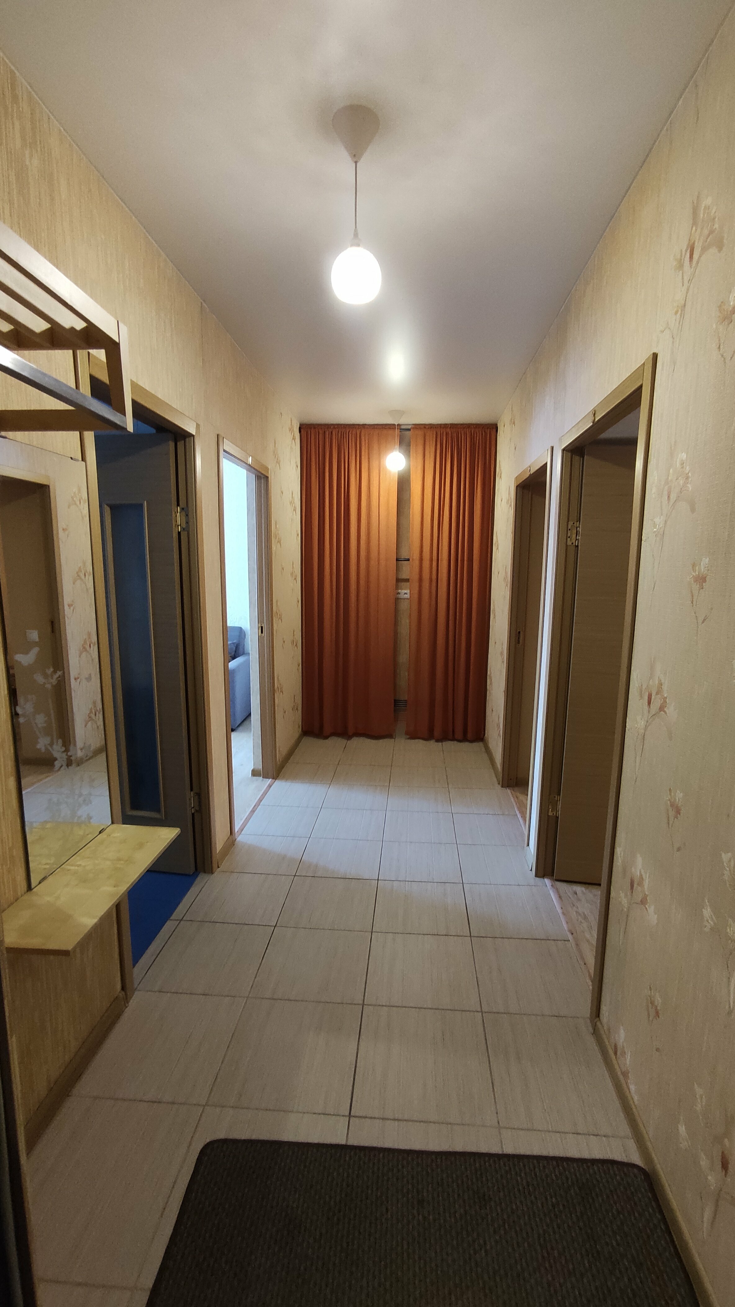 Апартаменты с кухней-столовой и джакузи