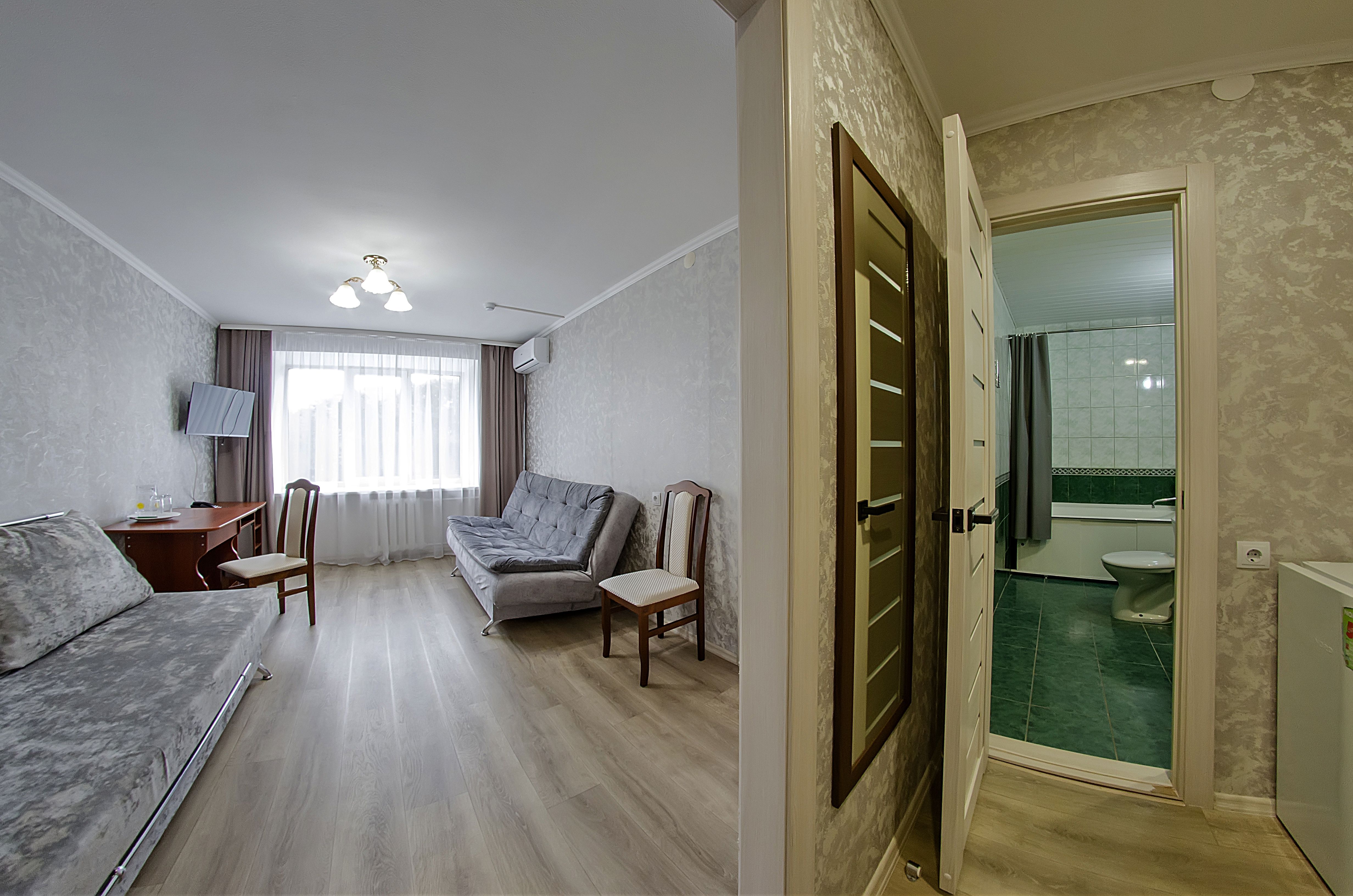 1 категория улучшенный двухместный +2 доп. места на диване