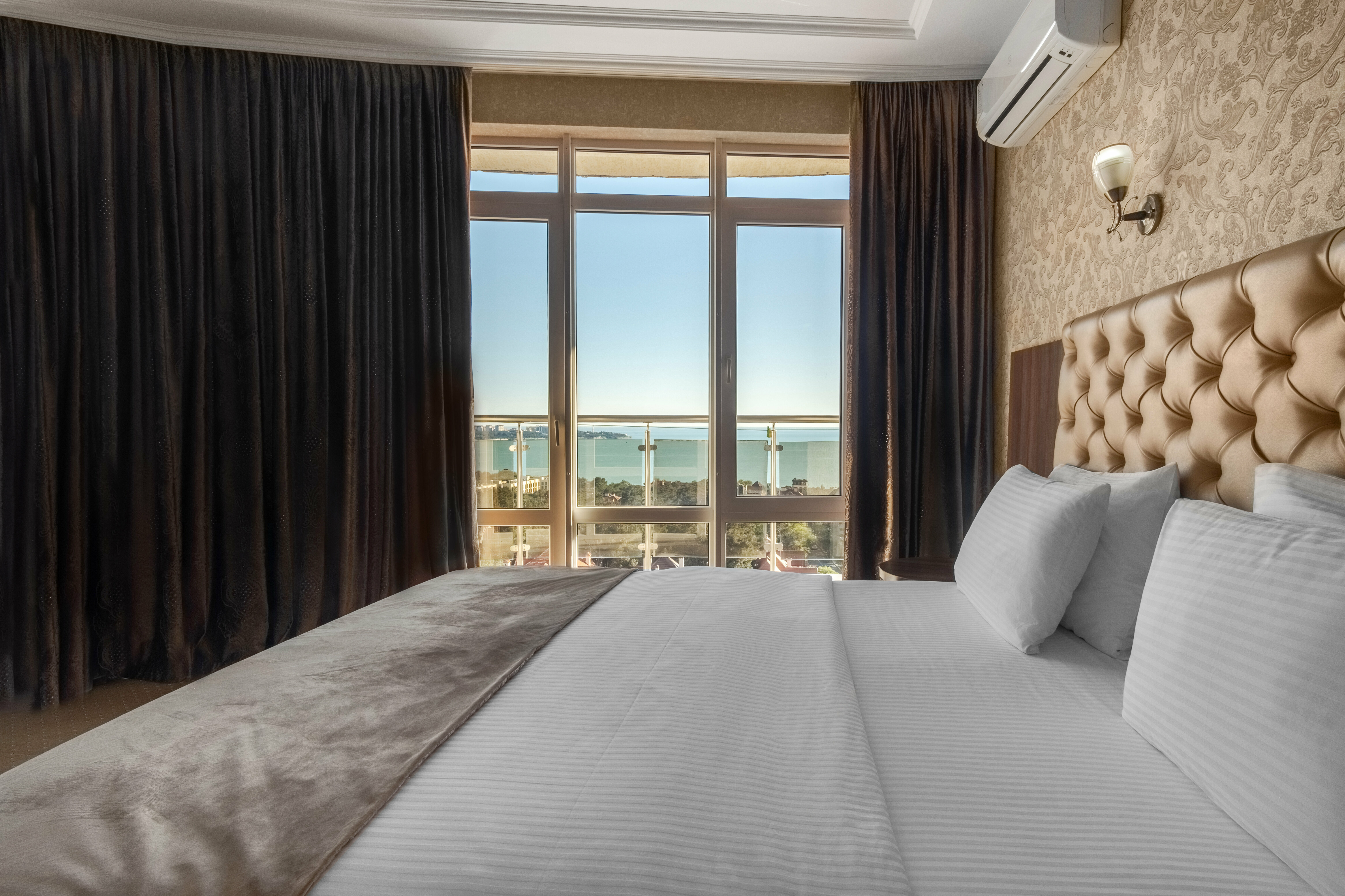 Люкс большой, корпус 2 (8ми этажный корпус)