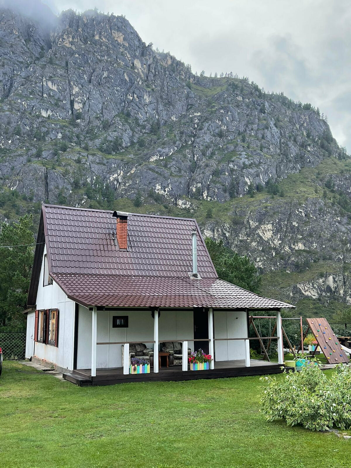 Дом с камином