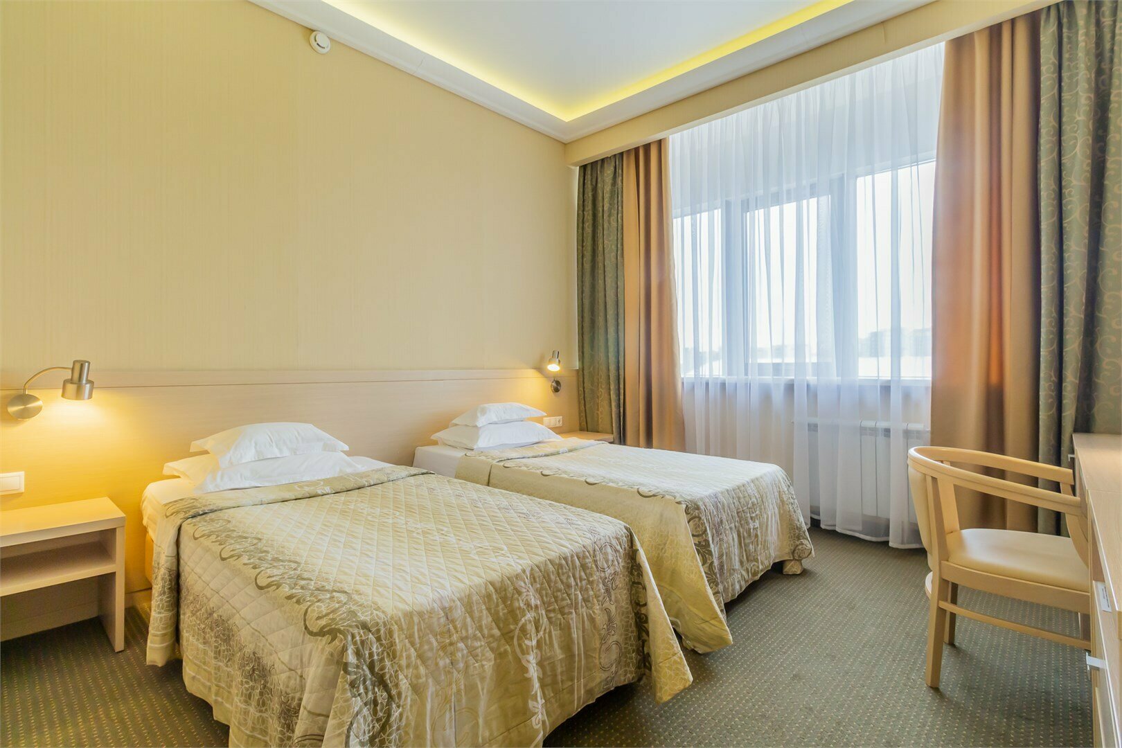 Стандарт две односпальные кровати