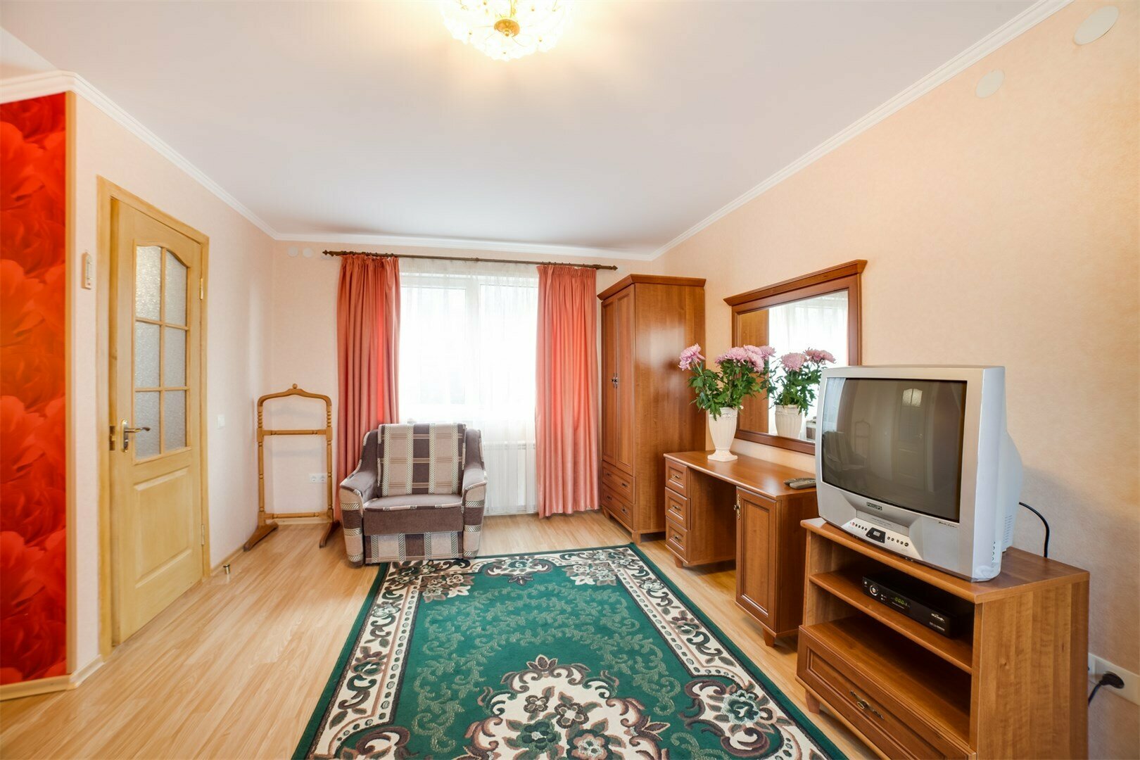 Усадьба скульптора (Люкс двухкомнатный с сауной)