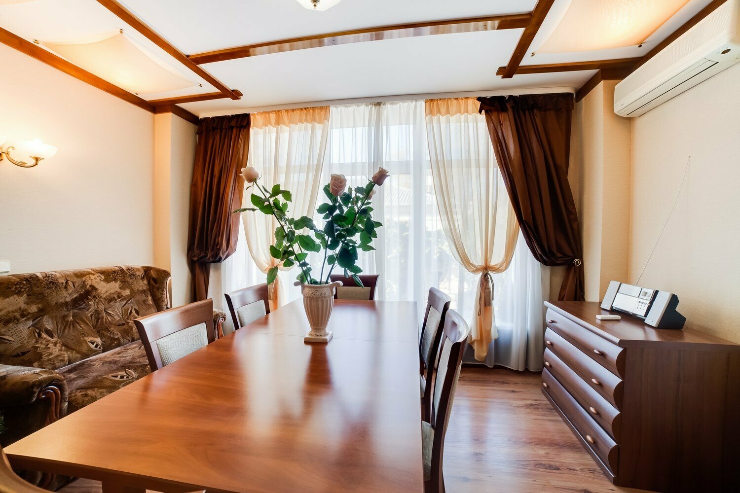 Арго (Двухкомнатный улучшенный люкс)