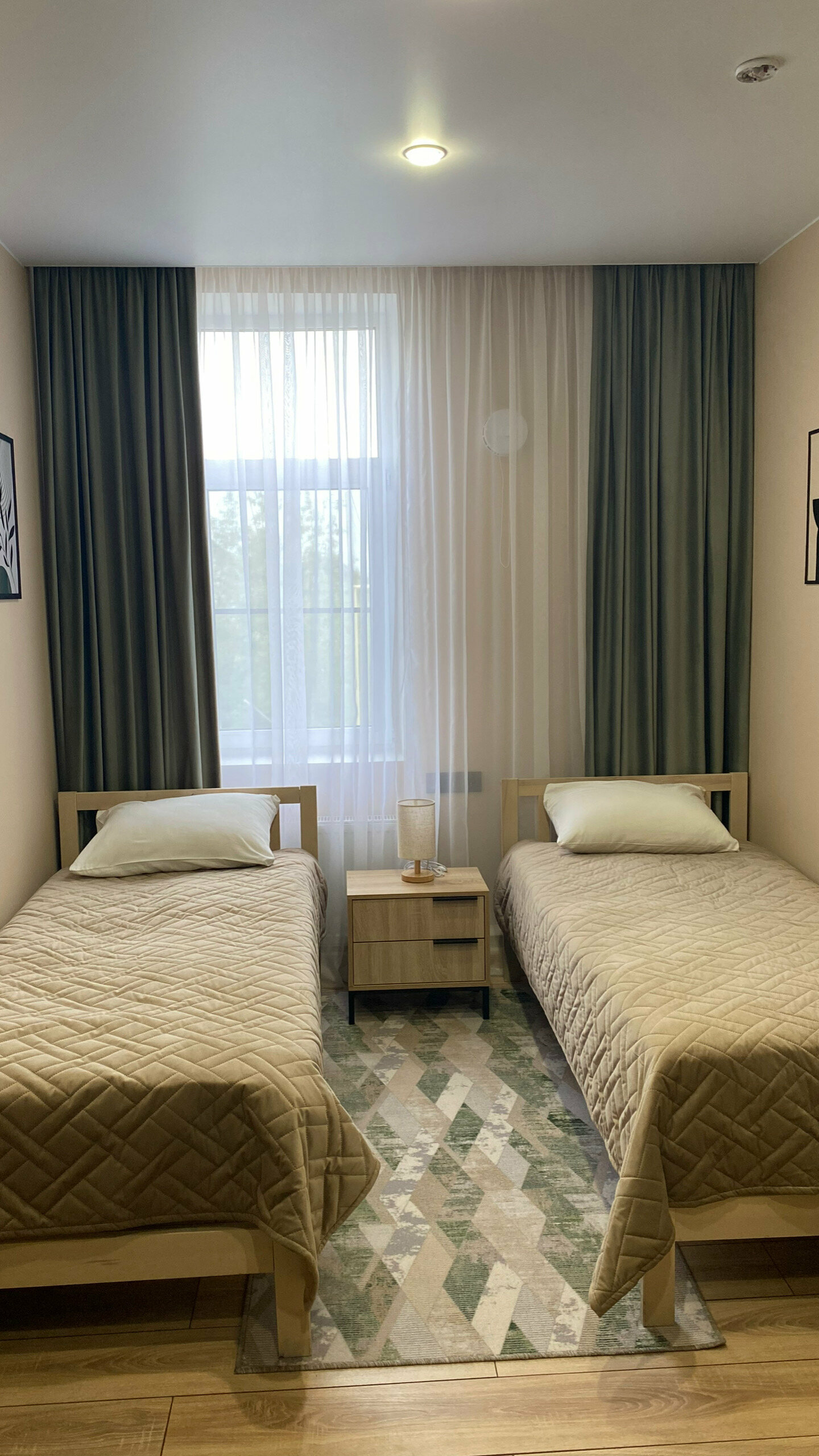 Улучшенный двухместный номер с 2 отдельными кроватями