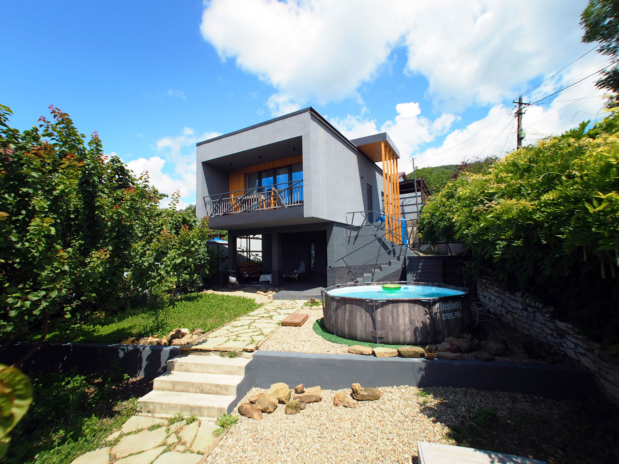 Коттедж с видом на горы