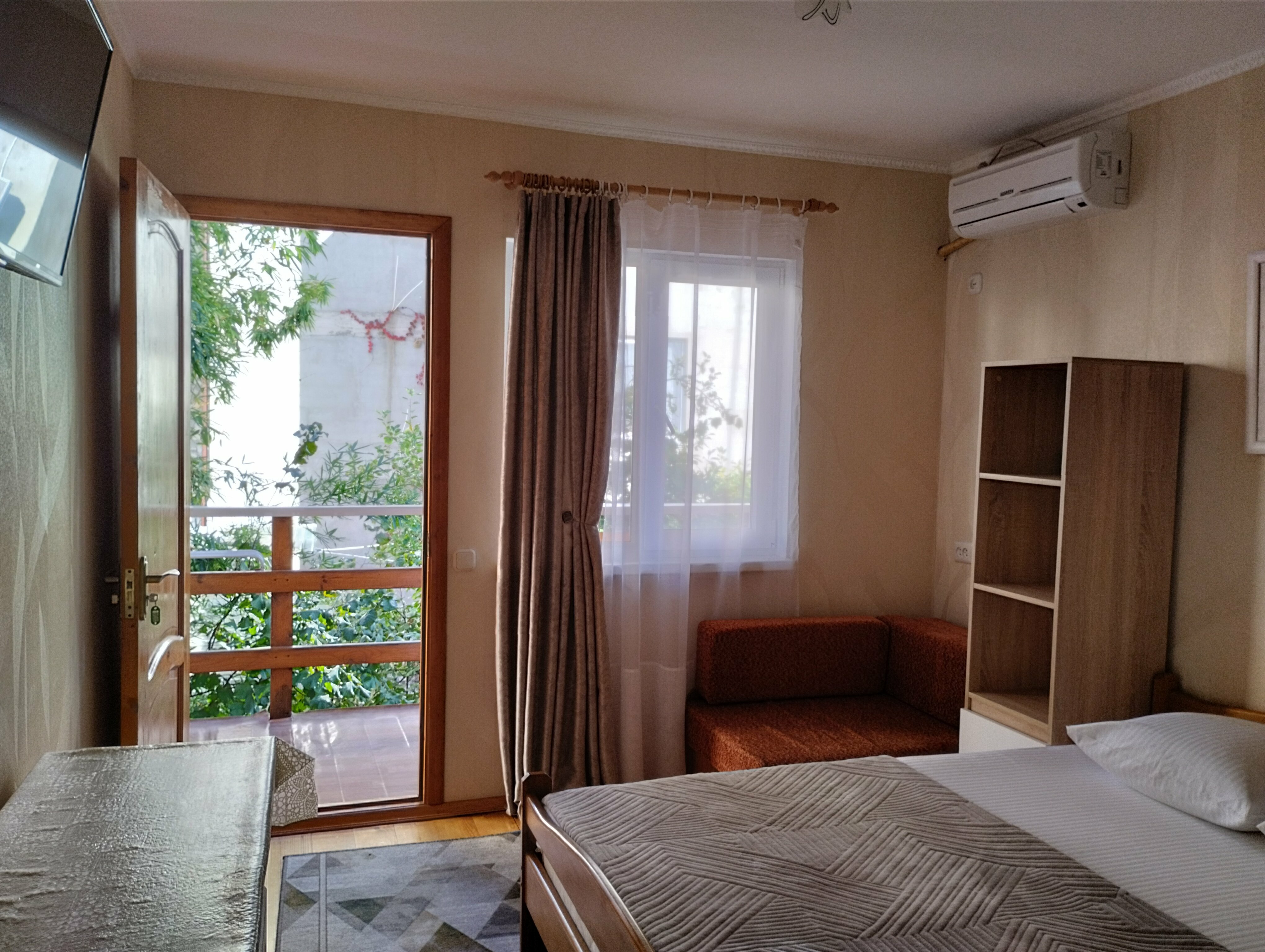 Двухместный номер с 1 кроватью и видом на сад