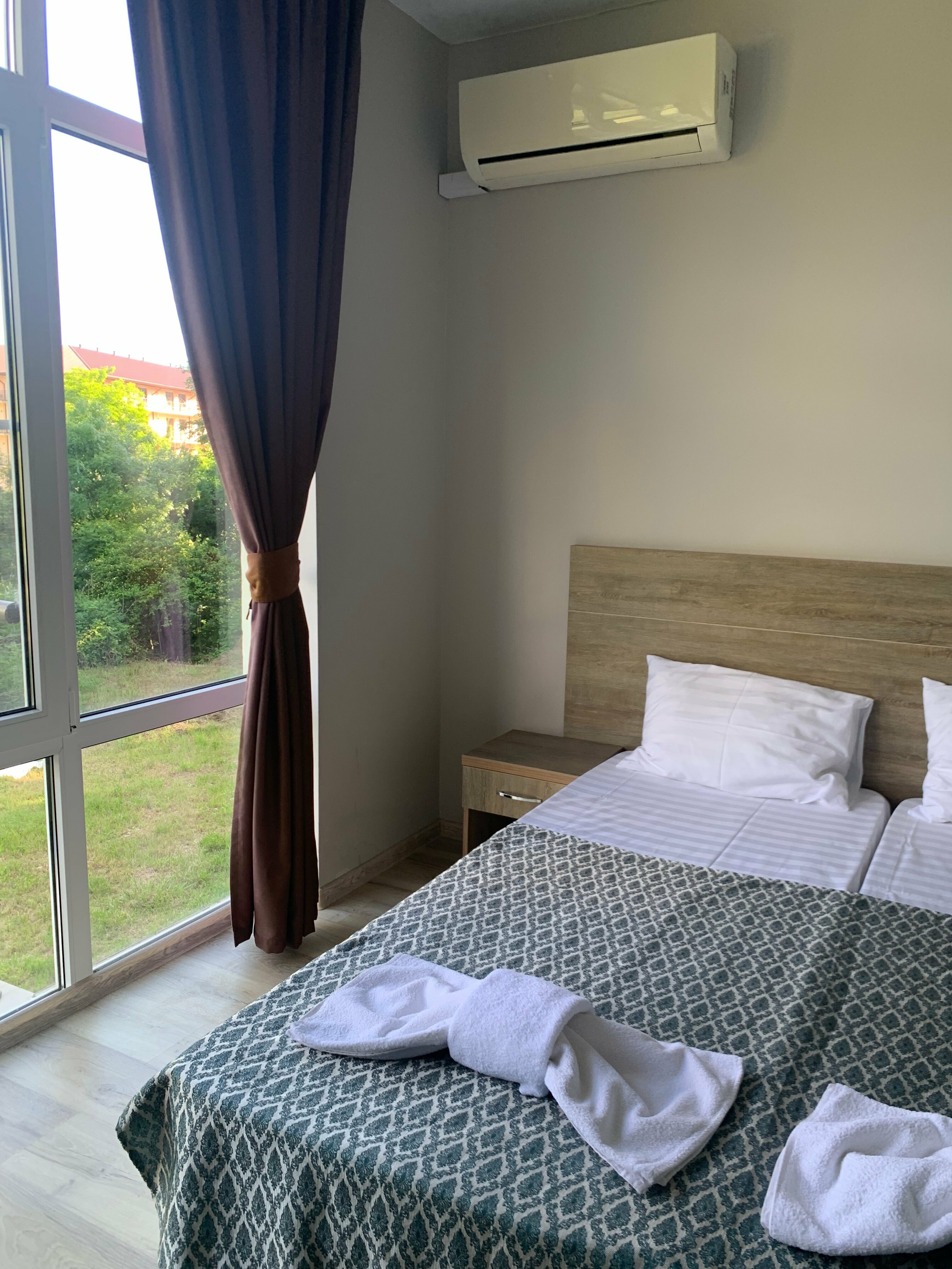 Большой двухместный номер с 1 кроватью