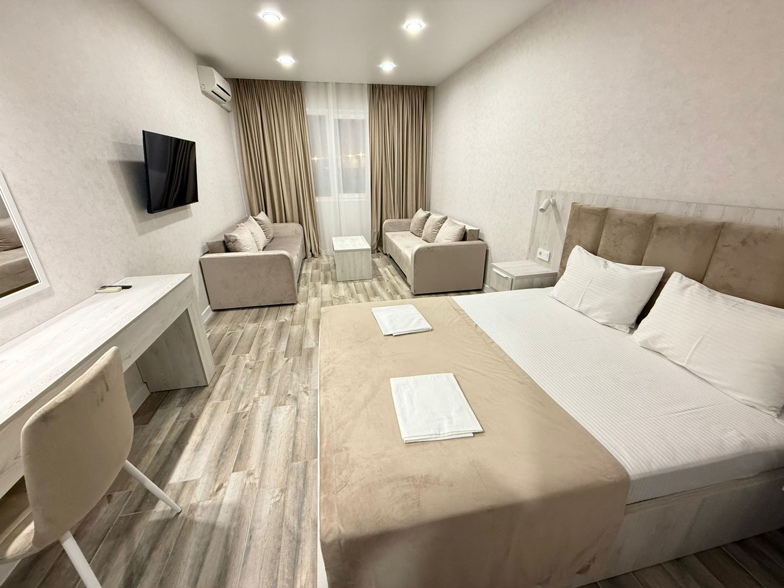 Четырехместный номер Делюкс