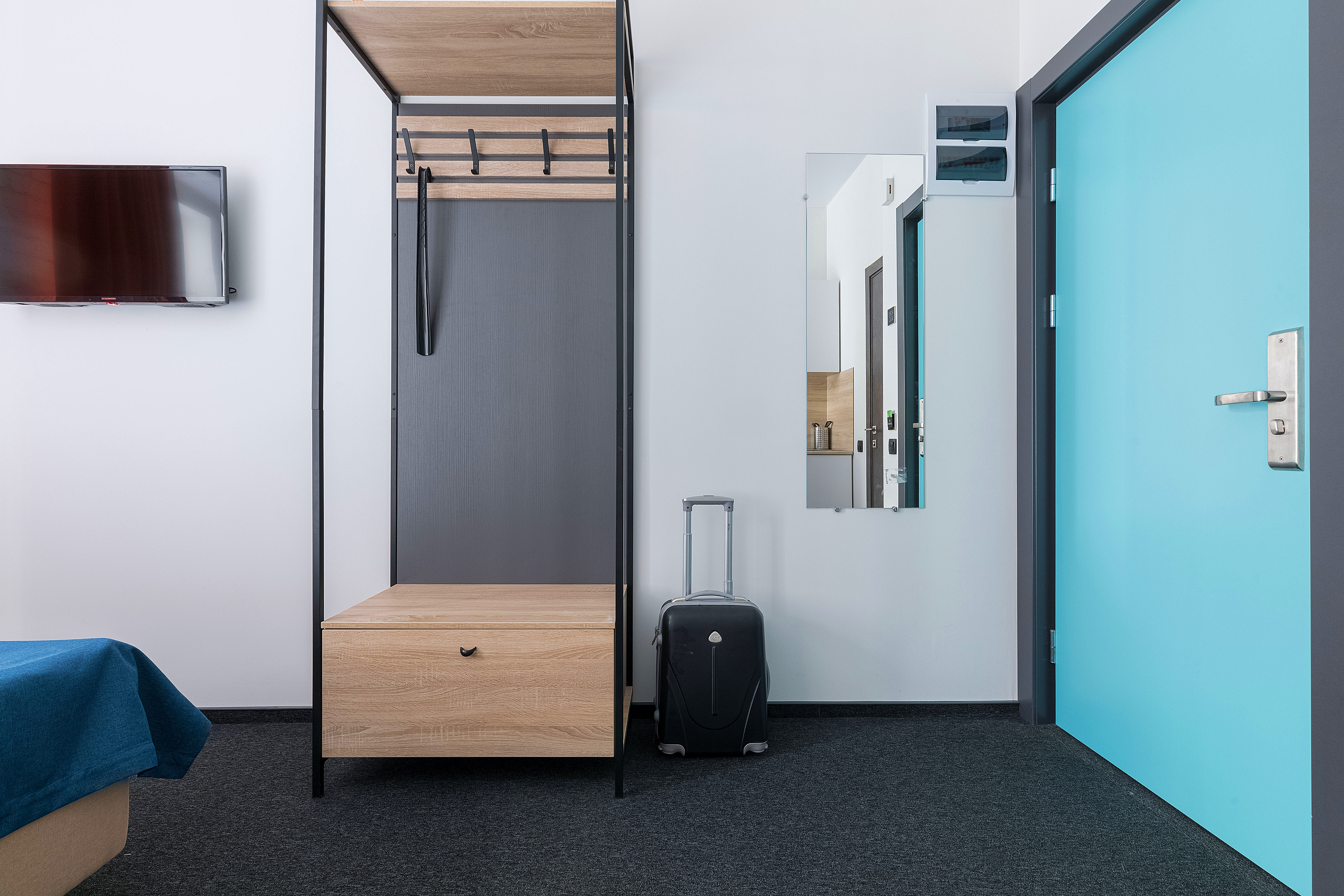 izzzi SMART с кондиционером и колонкой "Алиса"