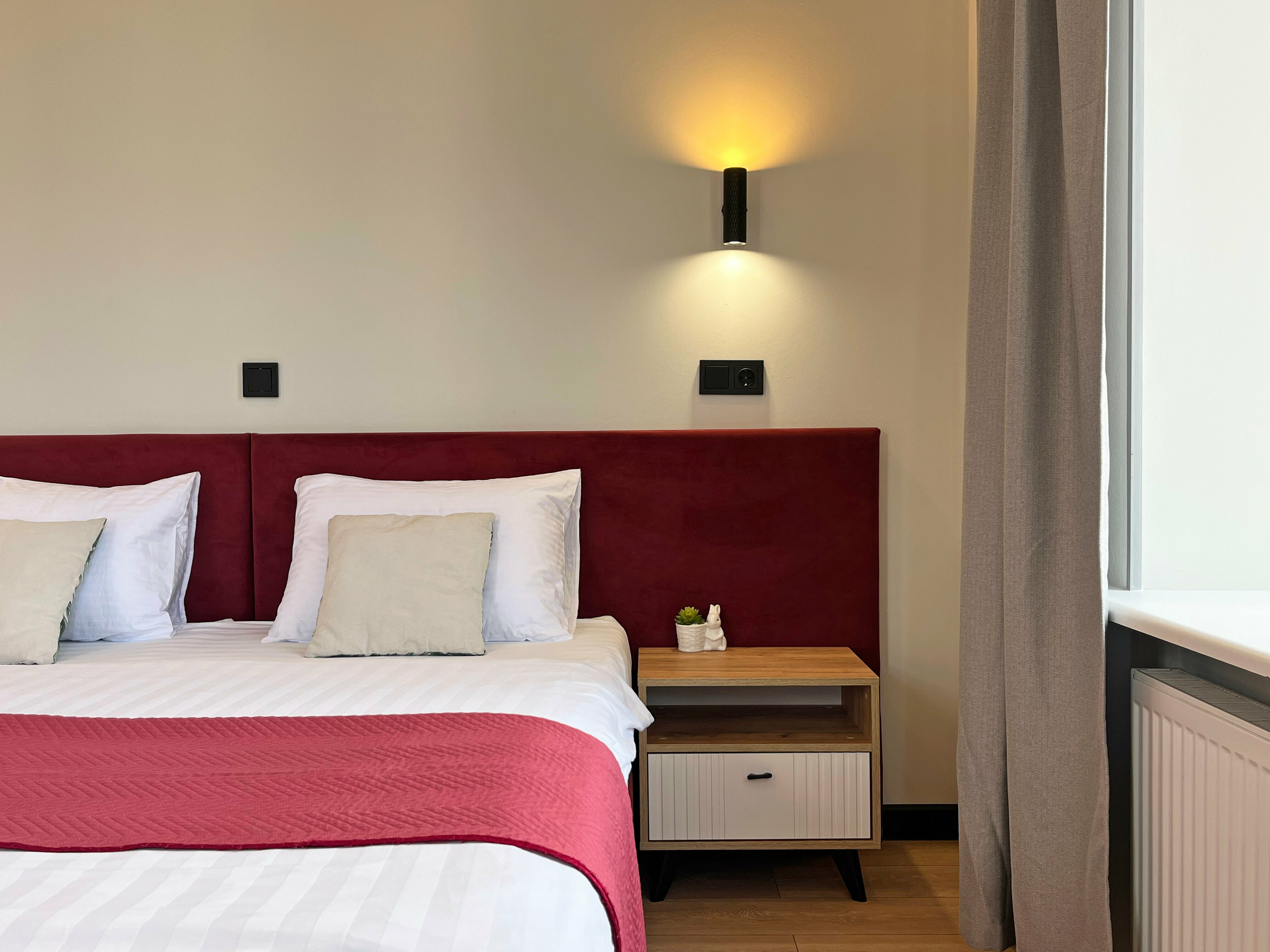 Полулюкс с панорамным видом и окном в ванной