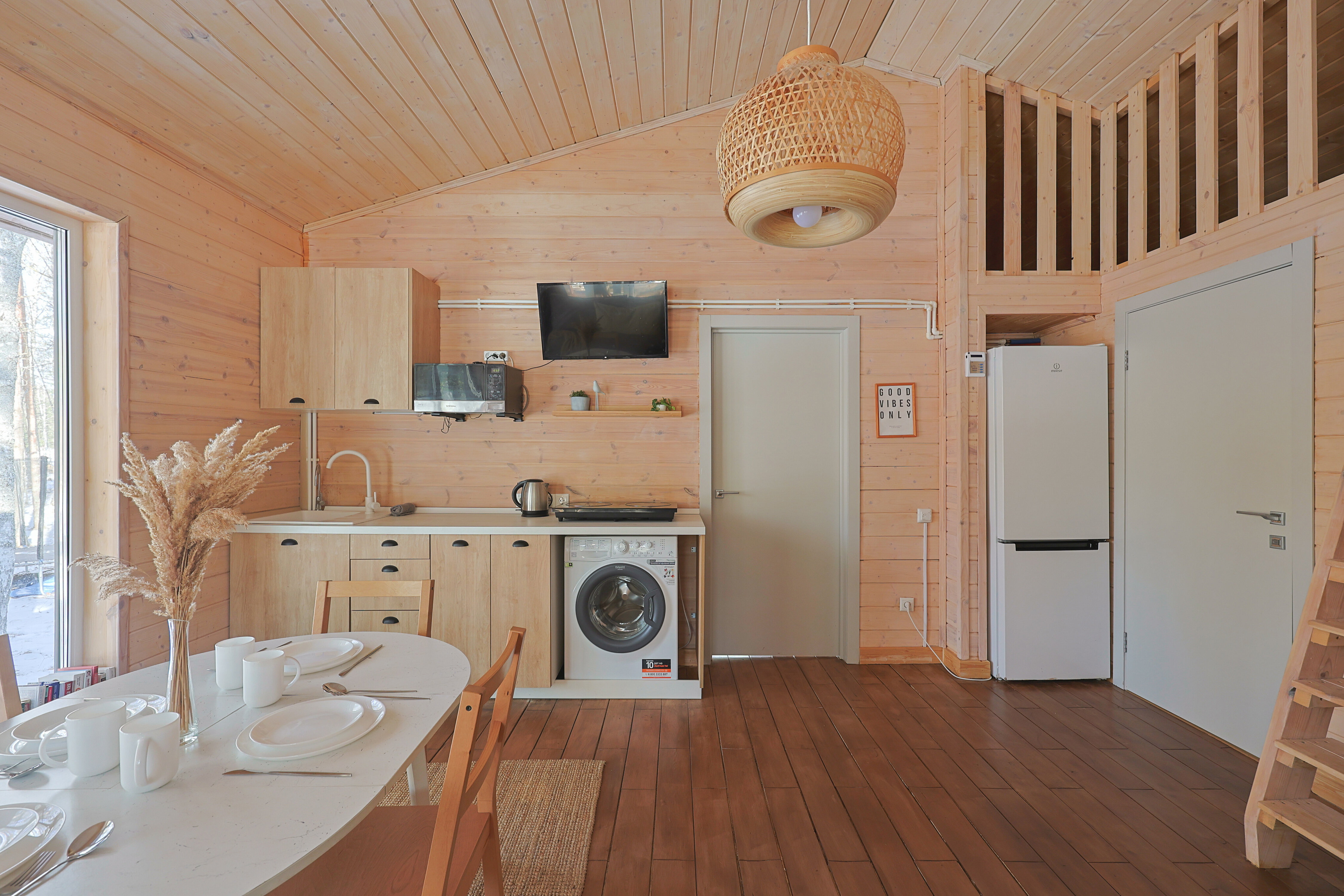 Коттедж с видом на лес