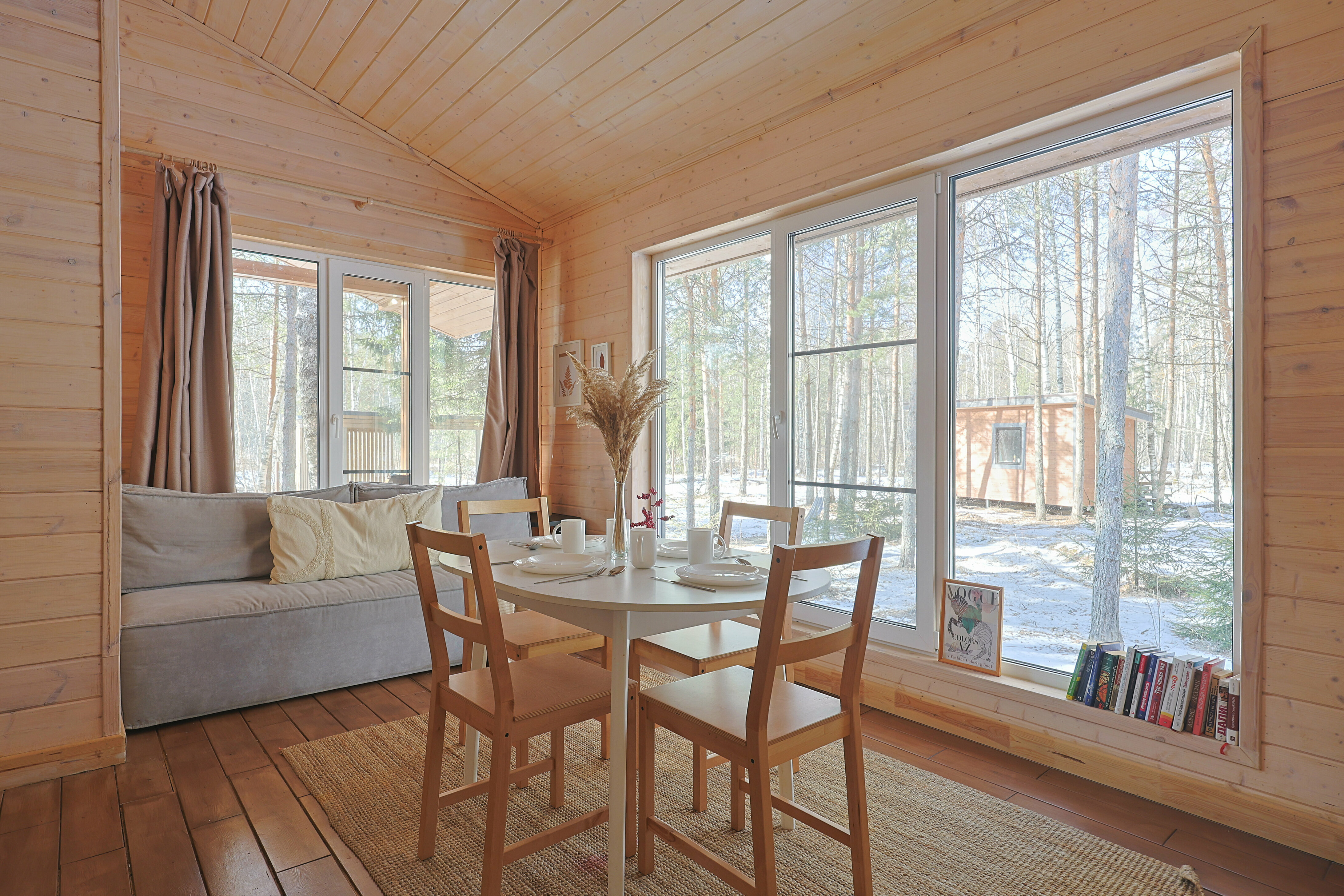 Коттедж с видом на лес