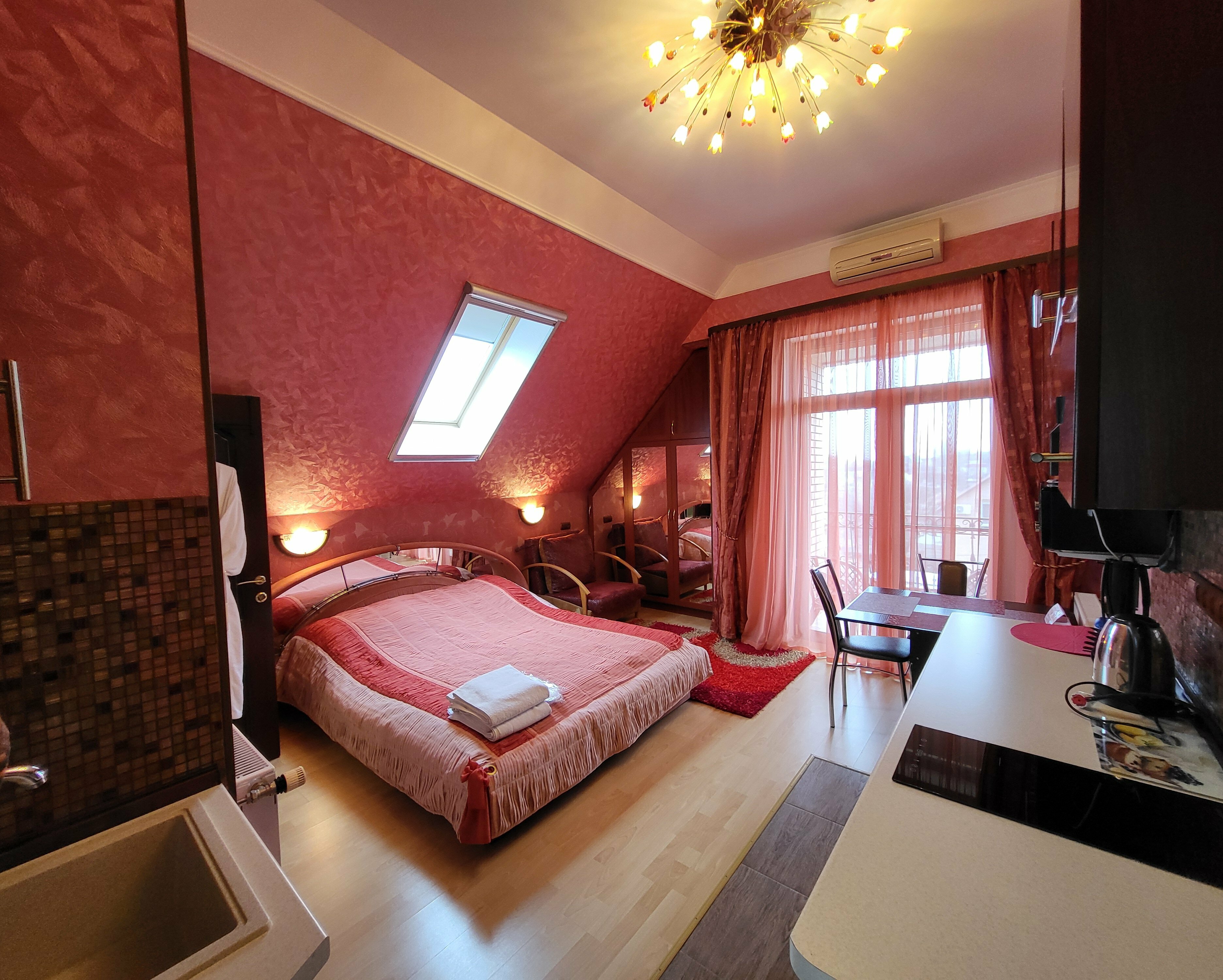 Апартаменты с балконом