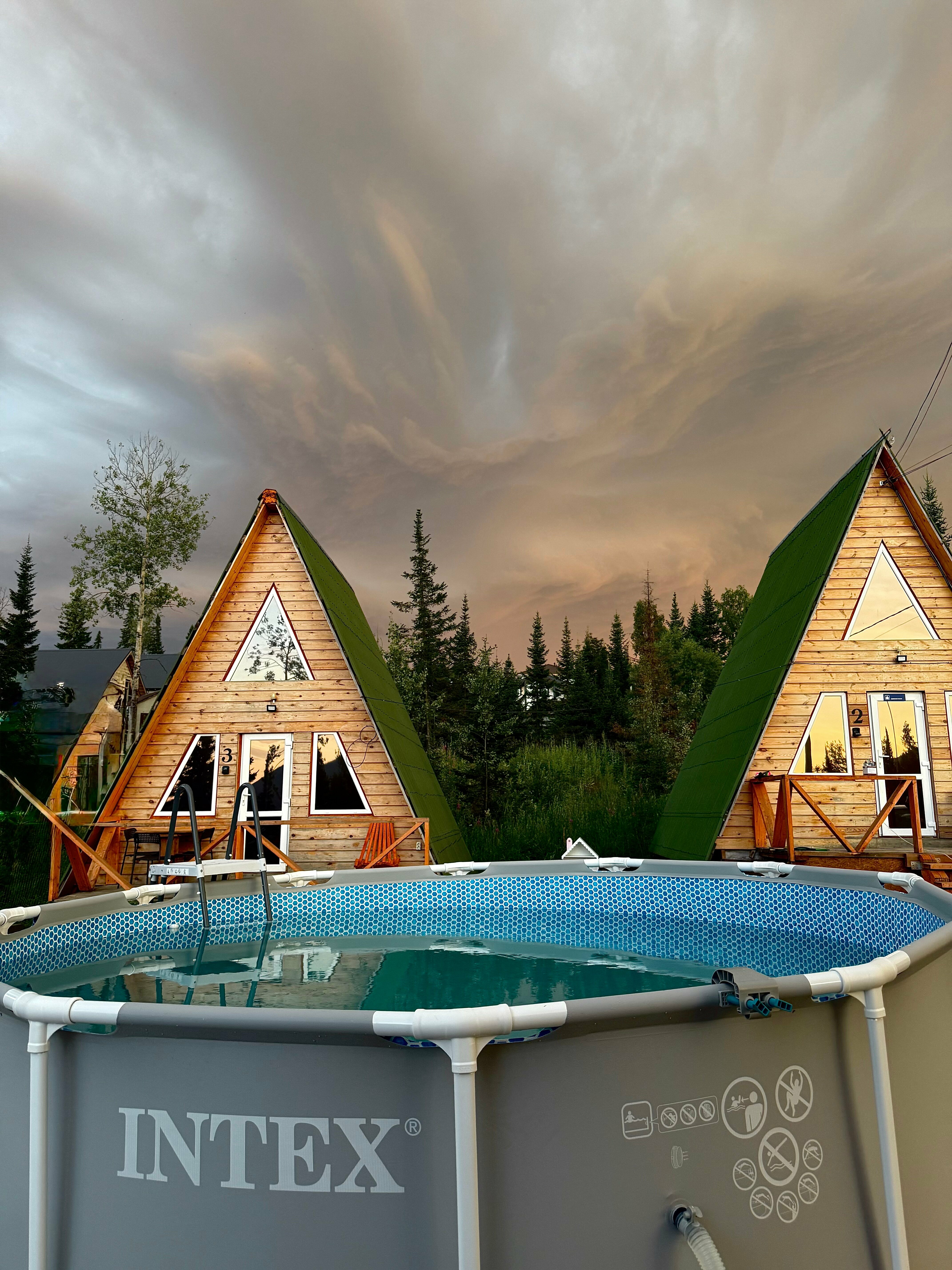 Двухуровневый четырехместный номер