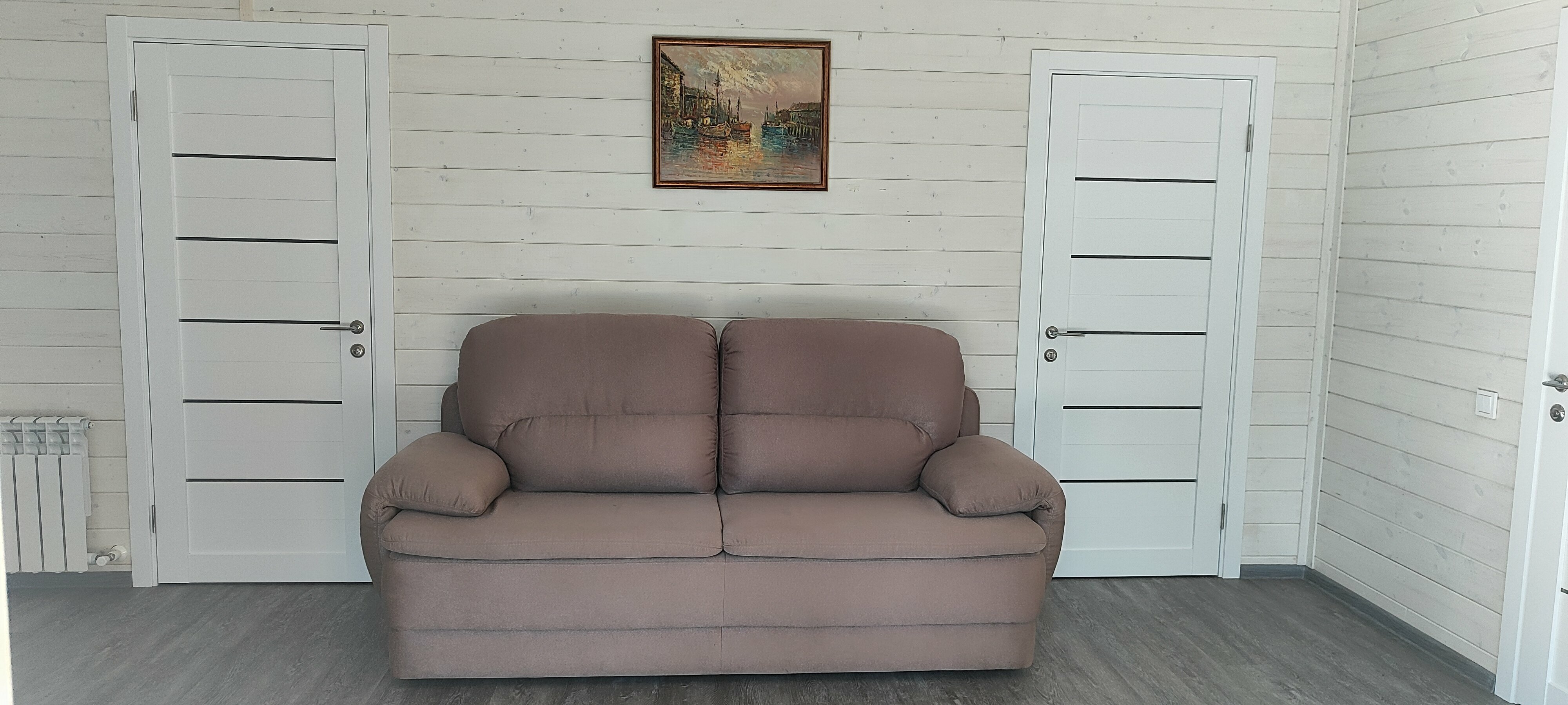 Дом-дуплекс с двумя апартаментами.