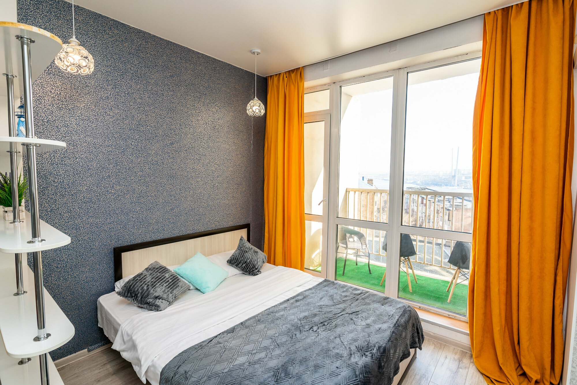 Четырехместный номер с балконом