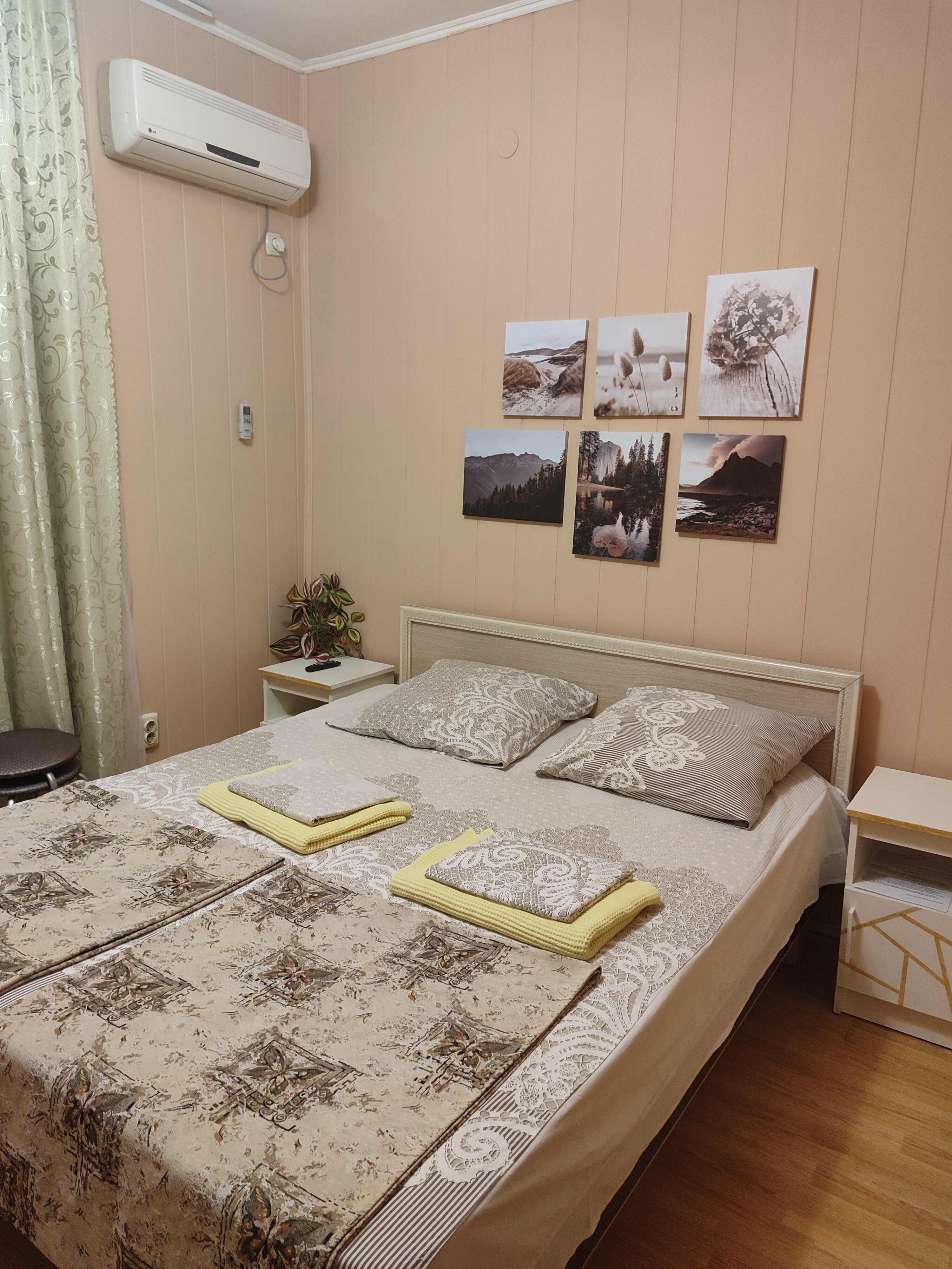 Трехместный номер с балконом