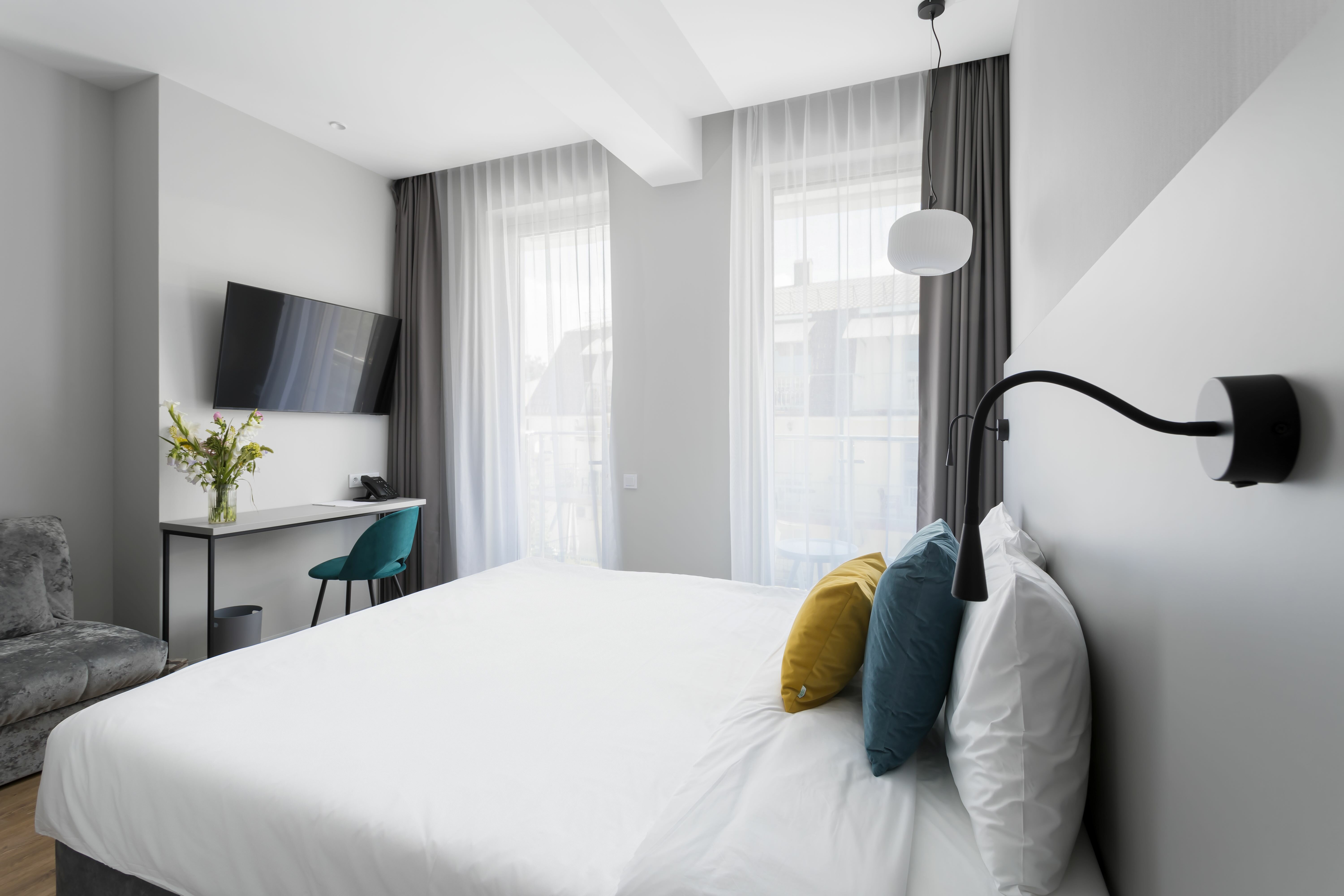 Стандартный двухместный номер с 1 кроватью или 2 отдельными кроватями с доступом в термальную зону и бассейн