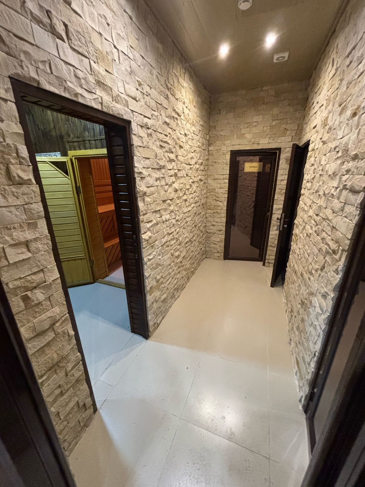 10-местный общий номер для женщин