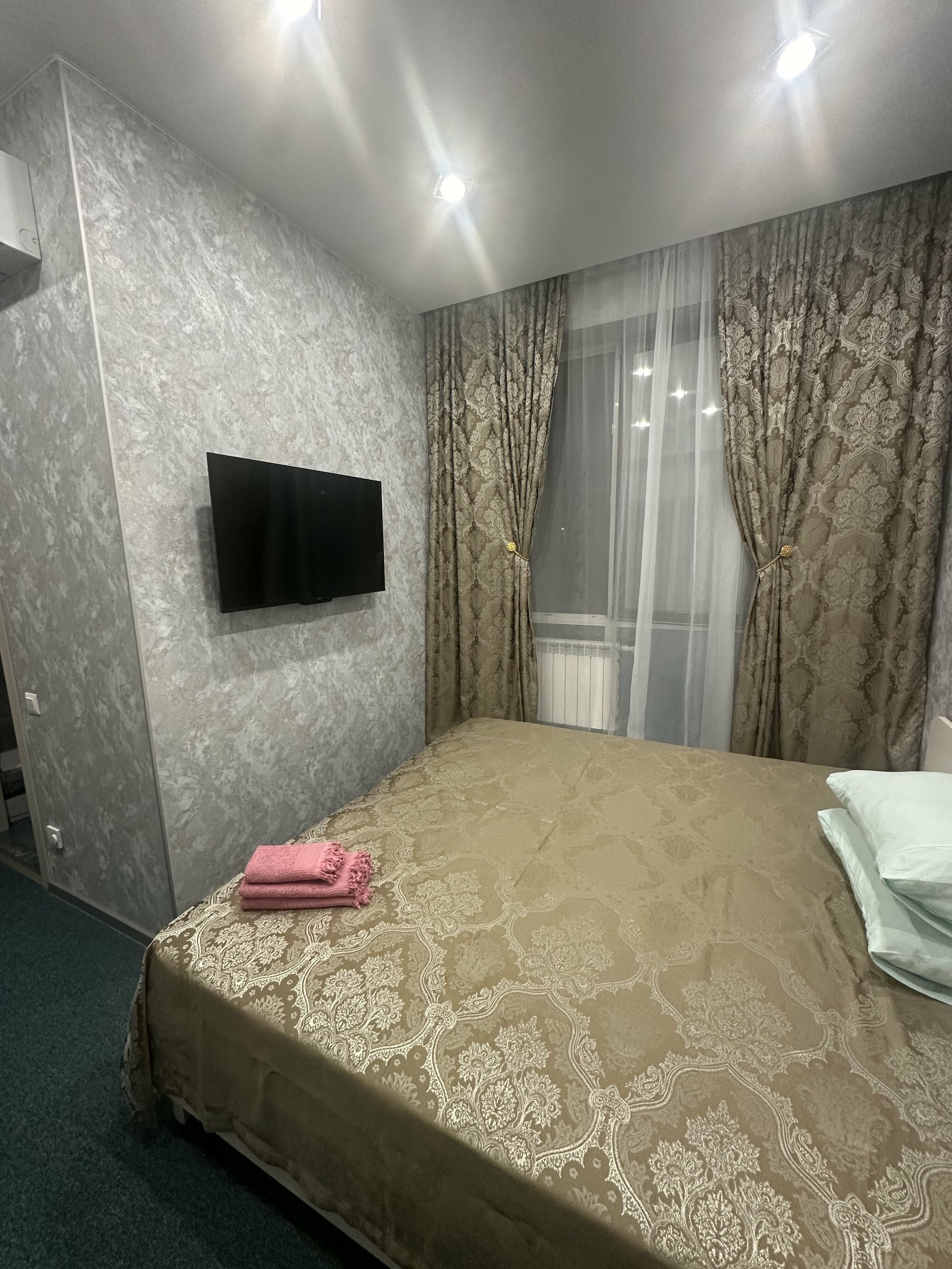 Улучшенный двухместный номер с 1 кроватью