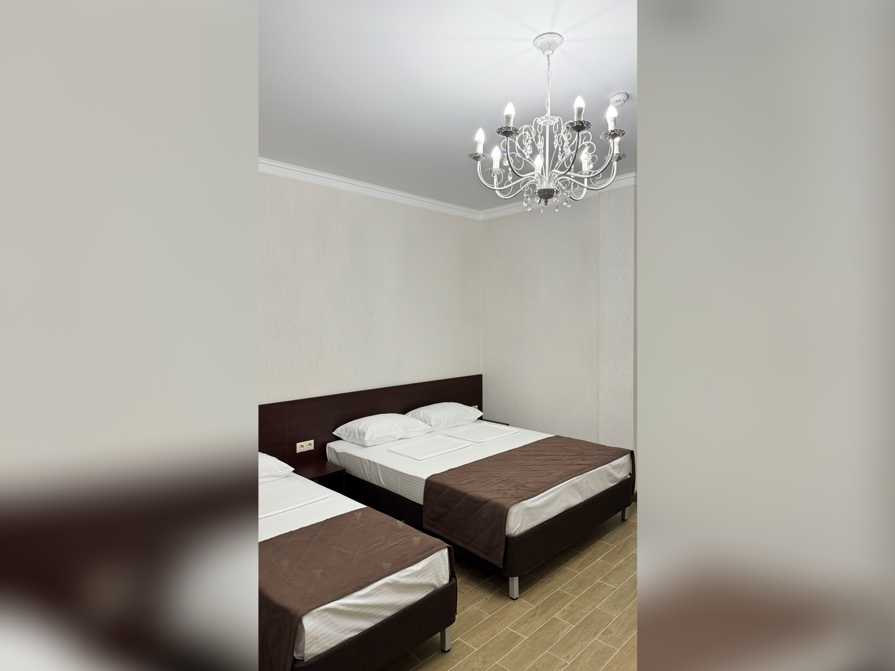 Четырехместный номер с балконом