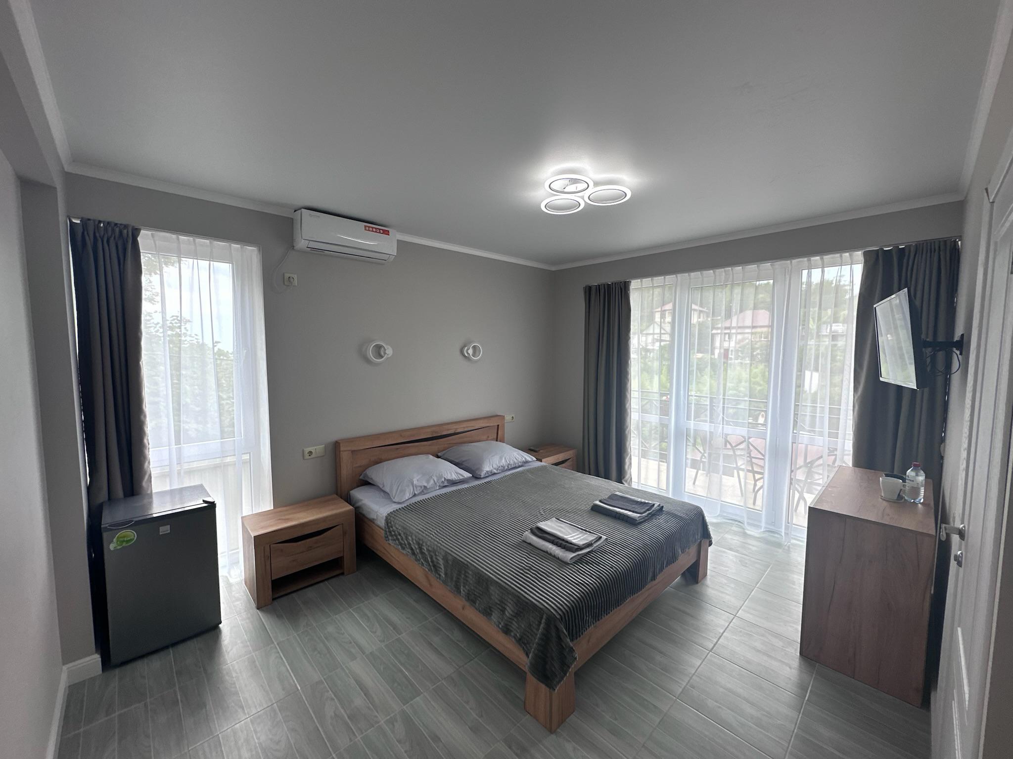 Двухместный номер с 1 кроватью и балконом