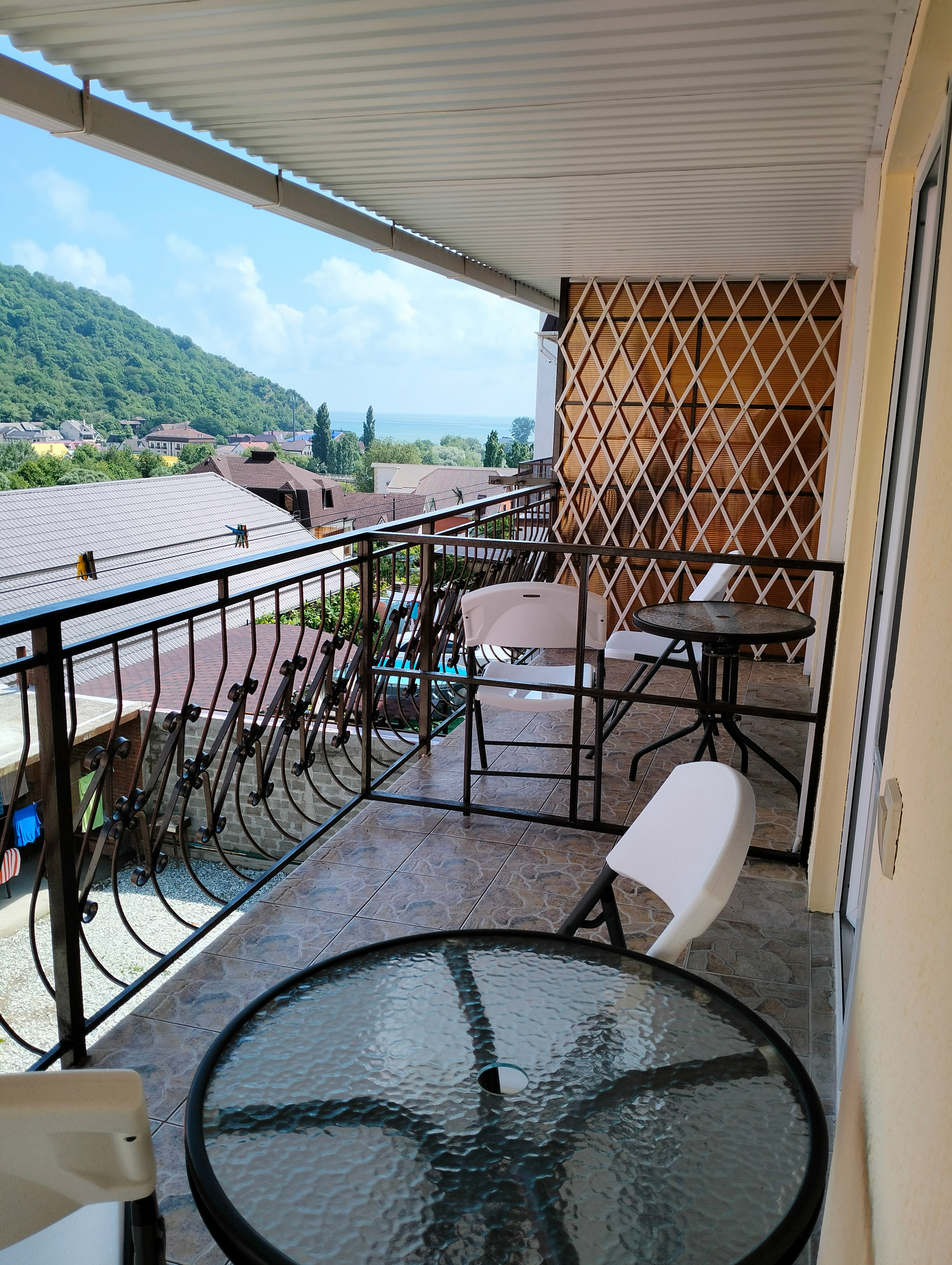 Четырехместный номер с видом на море