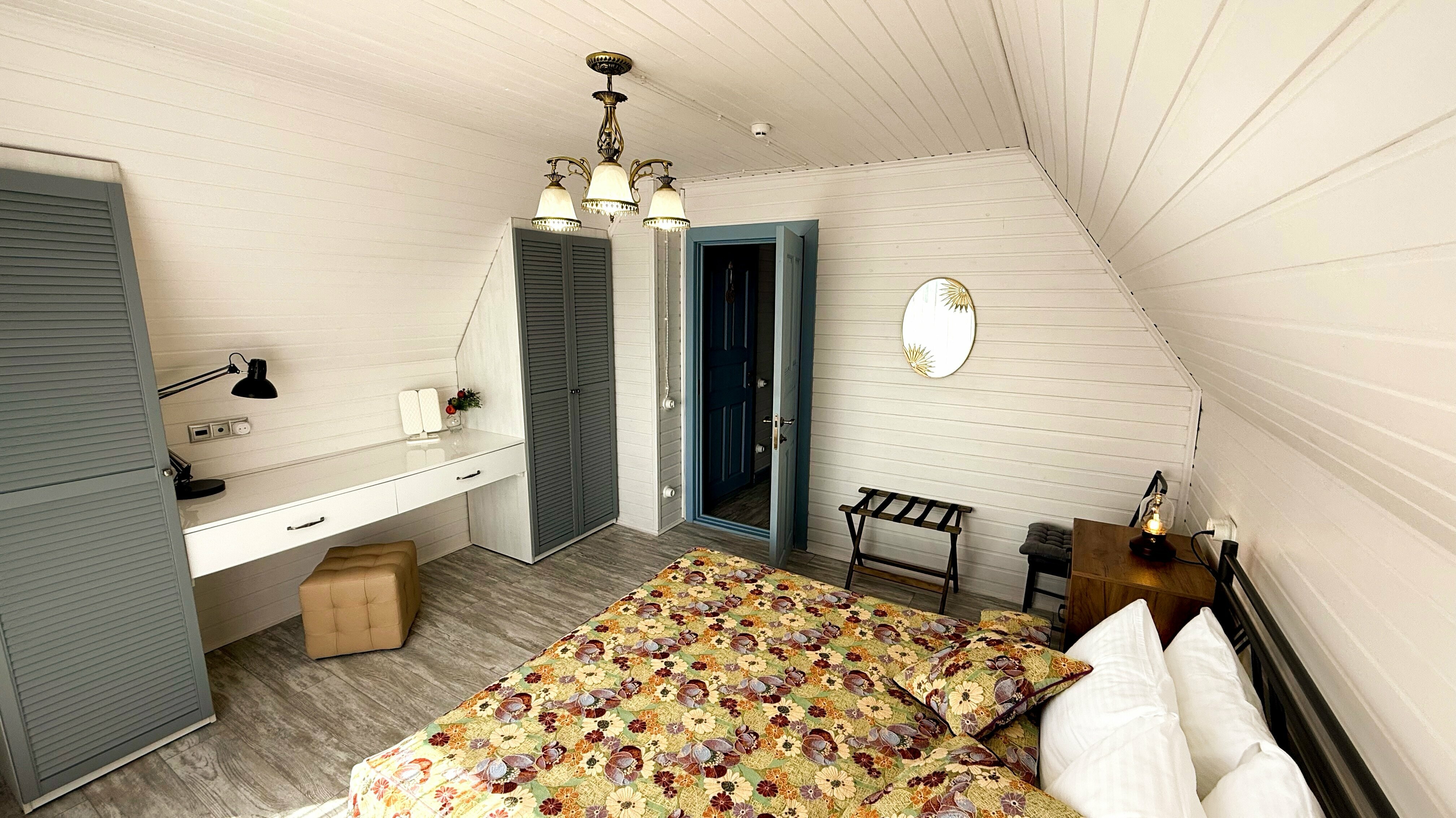 Дом с 5 спальнями