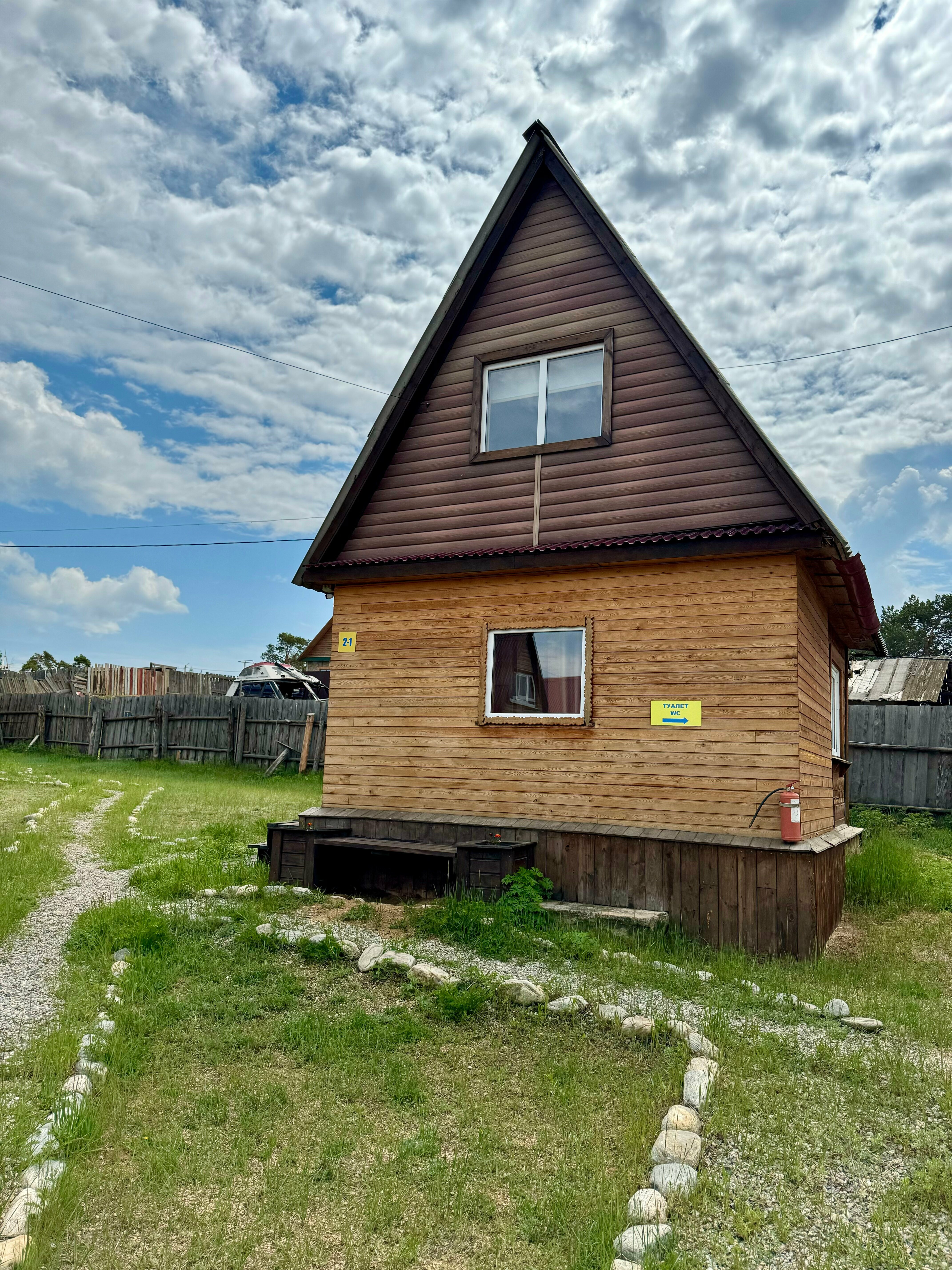 Двухместный номер с 1 кроватью или 2 отдельными кроватями и дополнительной кроватью