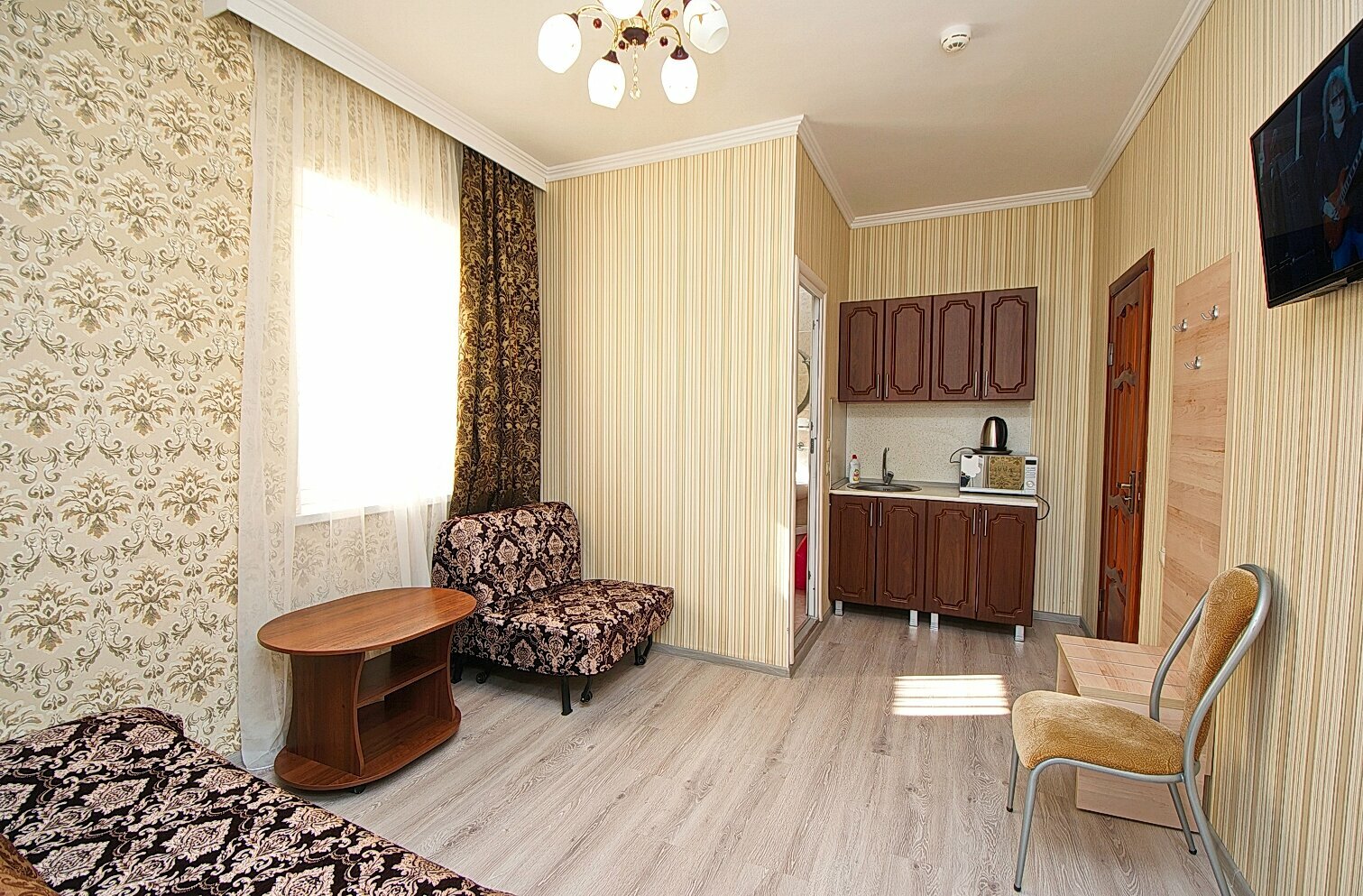 2-х комнатный с маленьким балконом