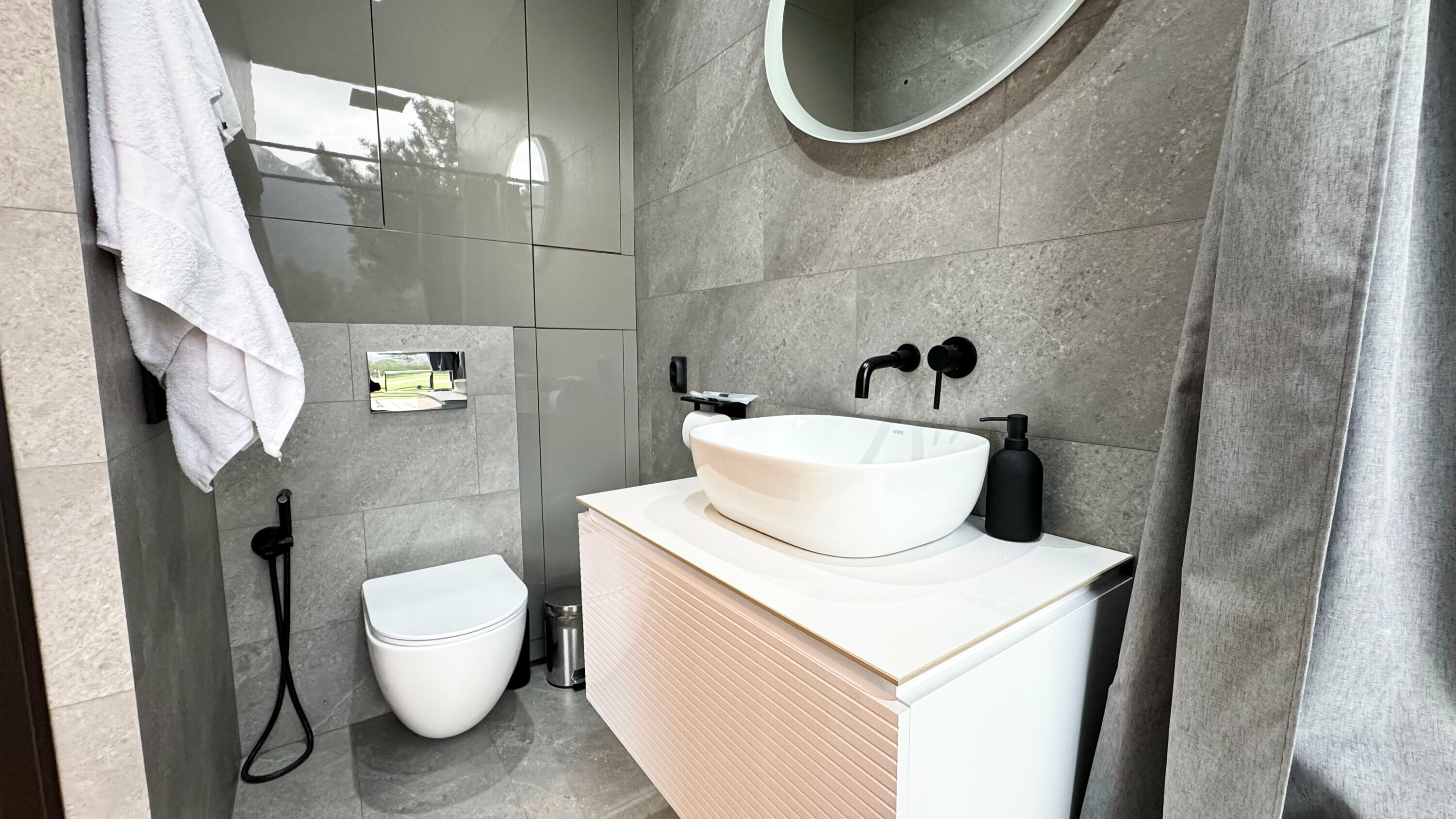 Люкс с видом на горы