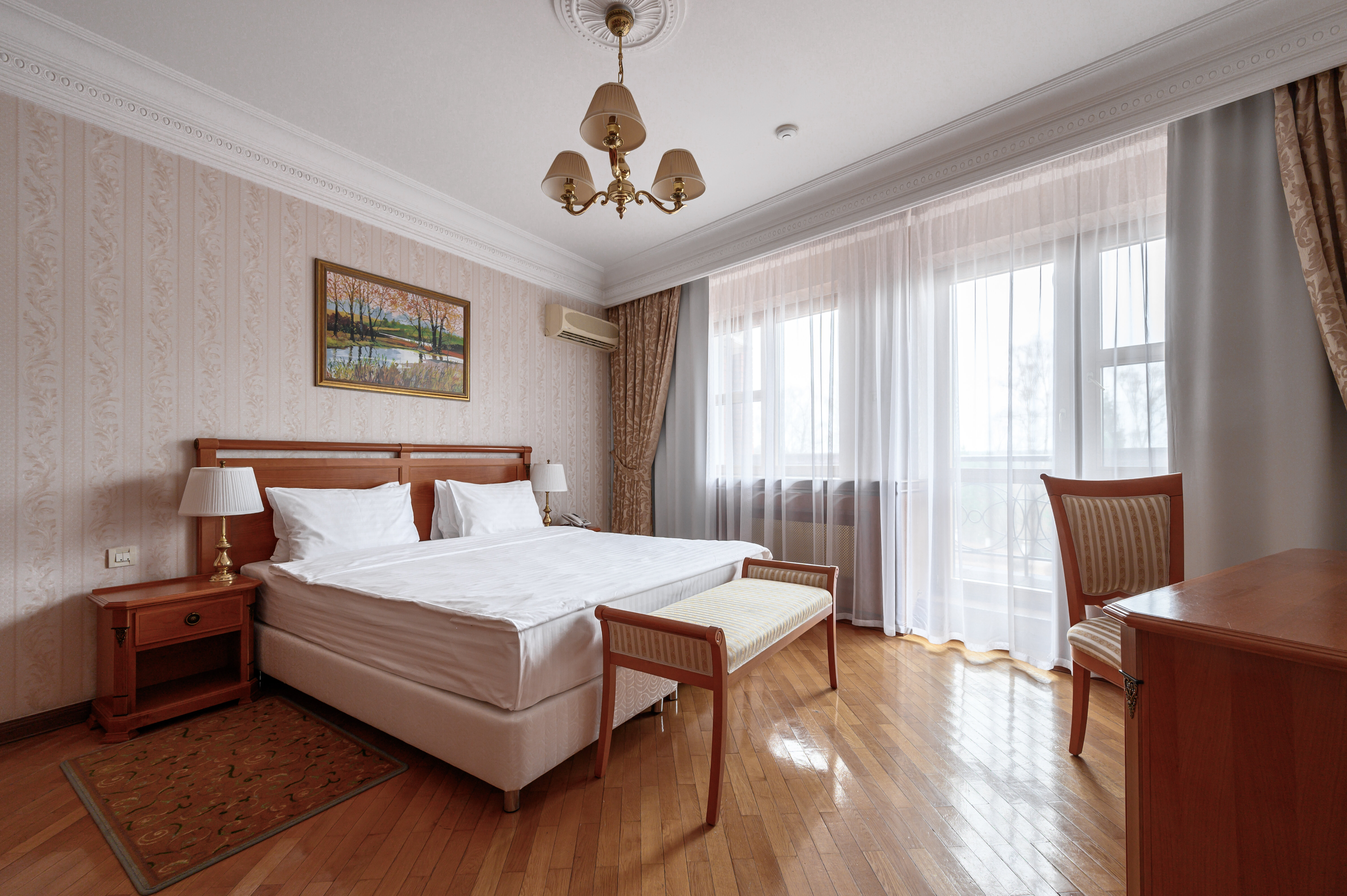 Улучшенный люкс