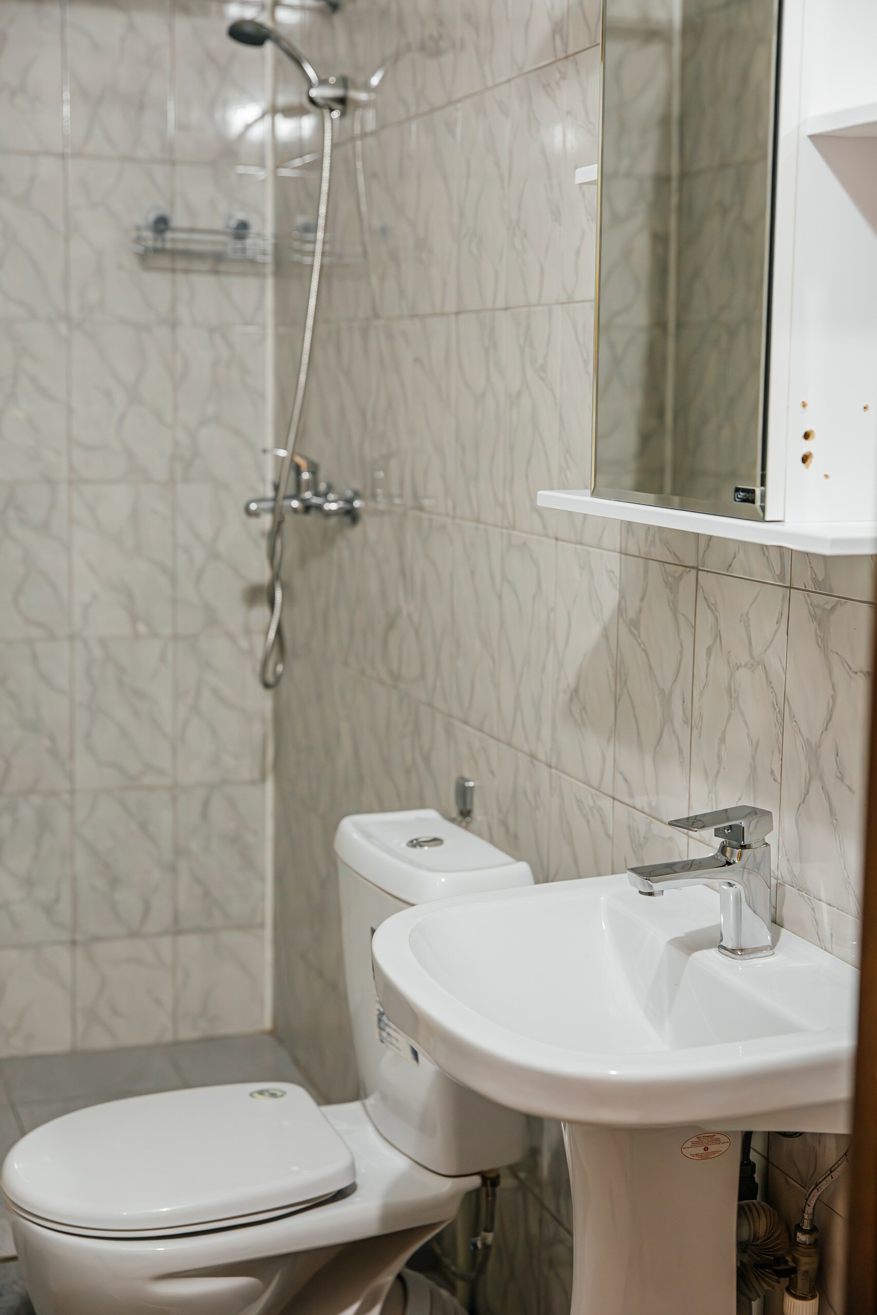 Двухместный номер с двуспальной кроватью и дополнительной кроватью