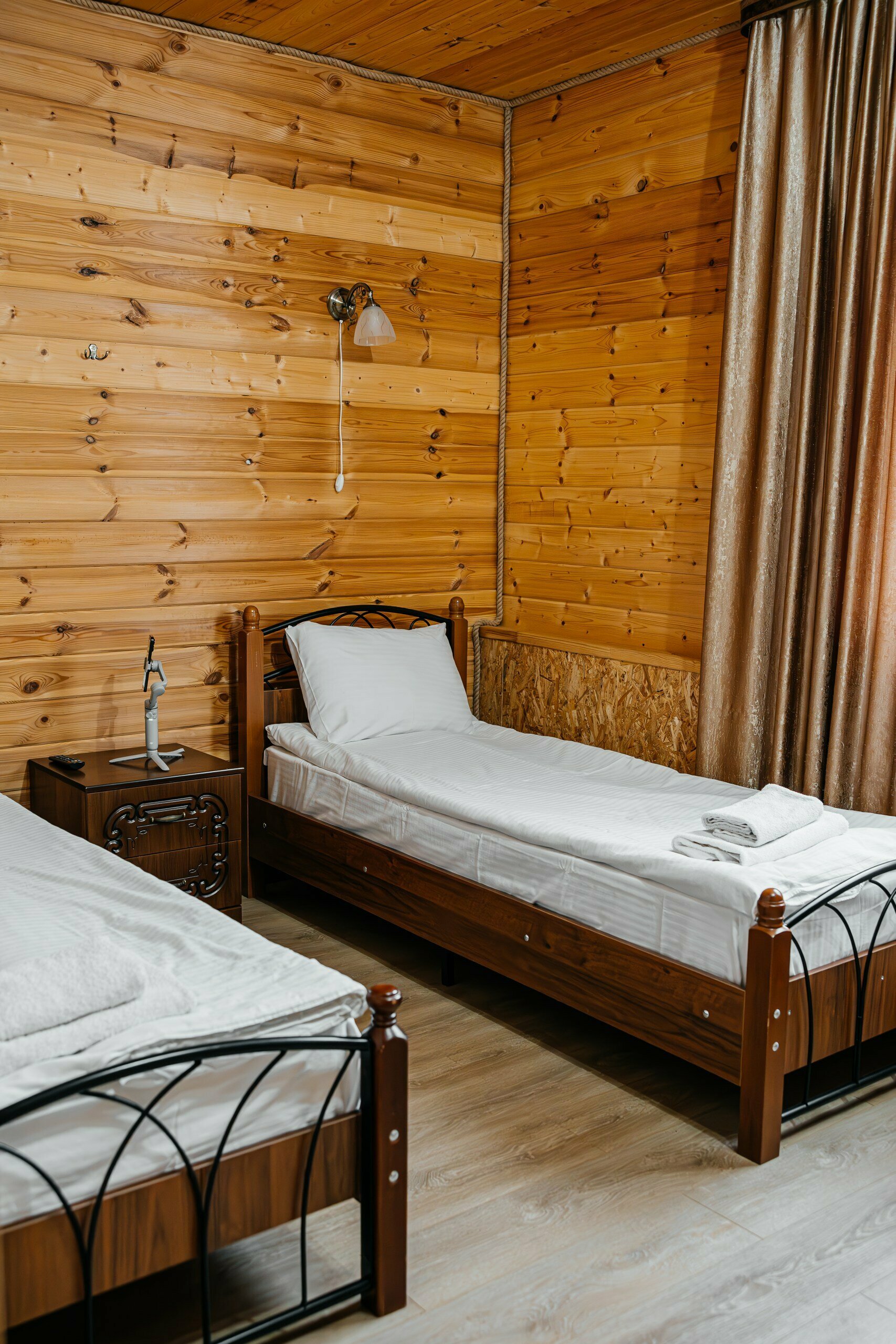 Трехместный номер с тремя отдельными кроватями