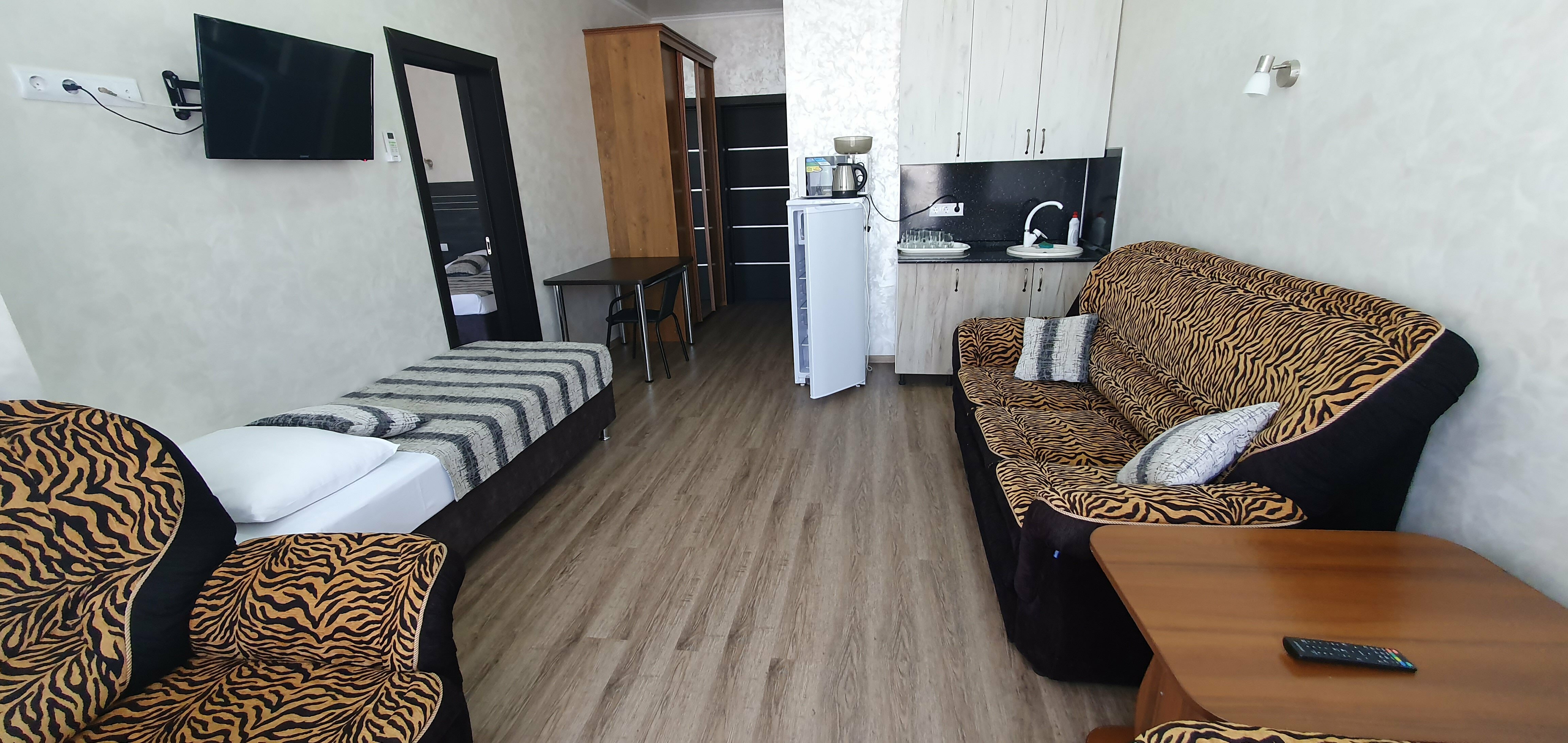 Апартаменты с балконом