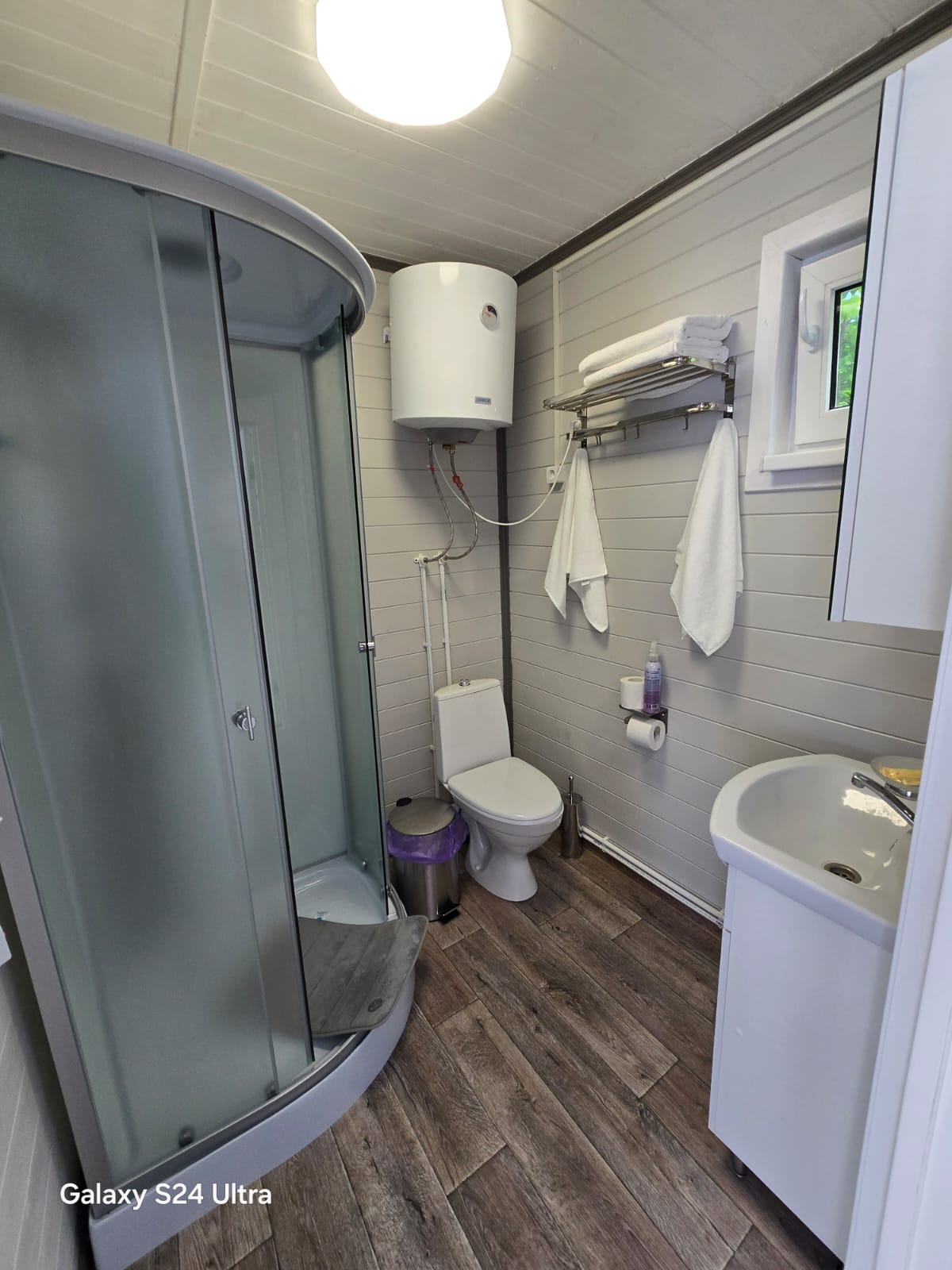 Семейный номер с видом на горы