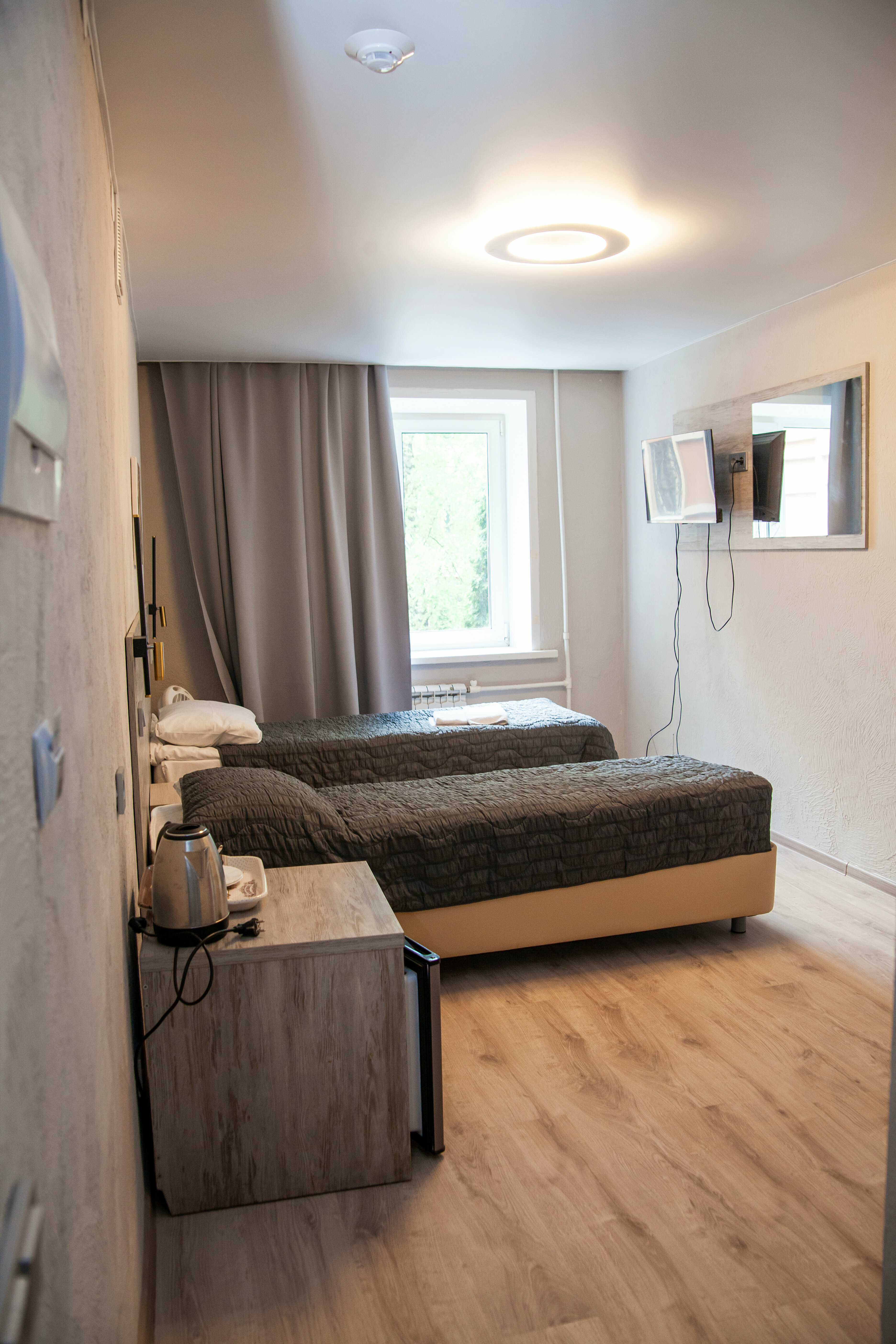 Двухместный номер с 1 кроватью или 2 отдельными кроватями и дополнительной кроватью