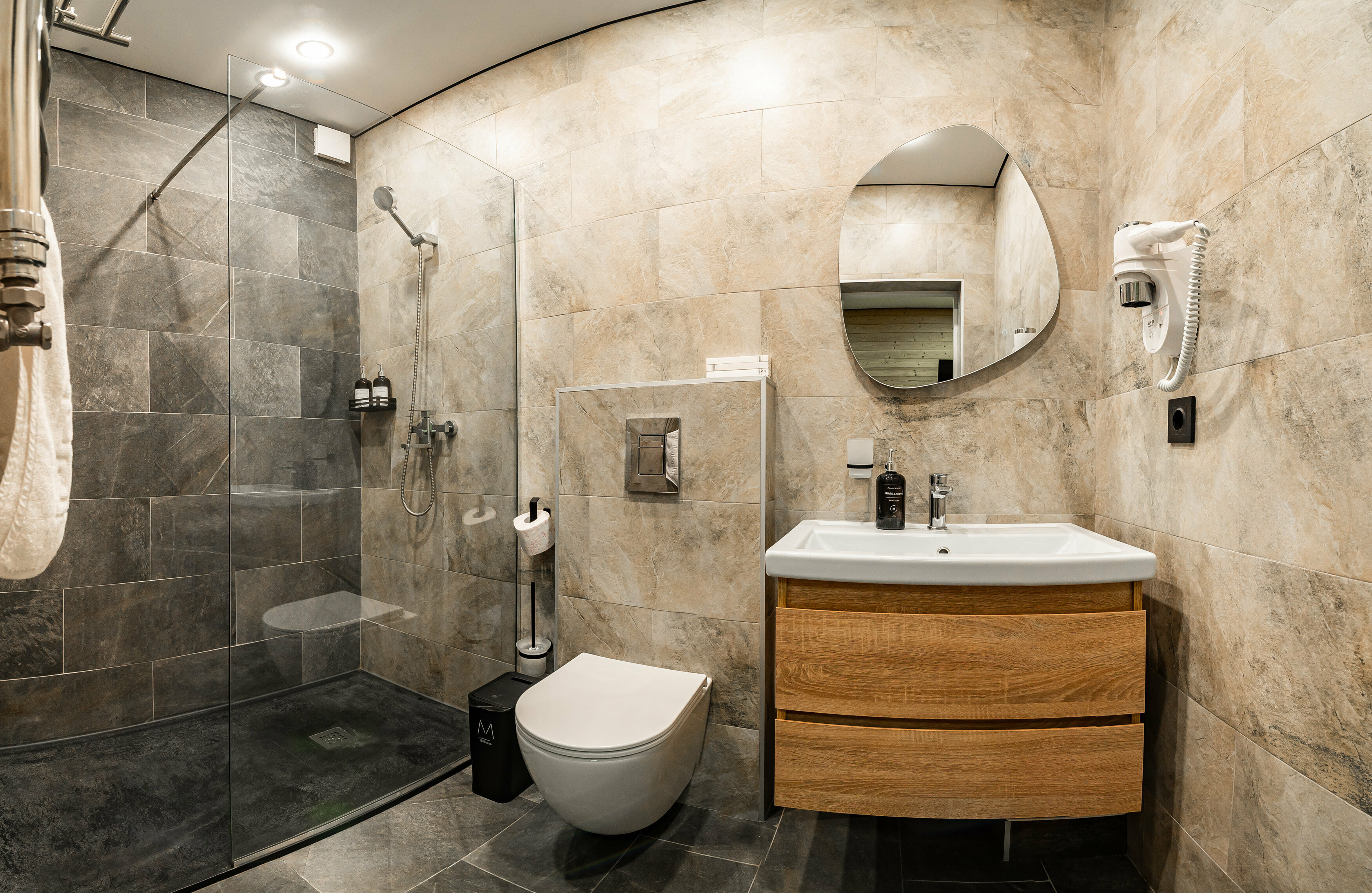 Люкс с видом на горы