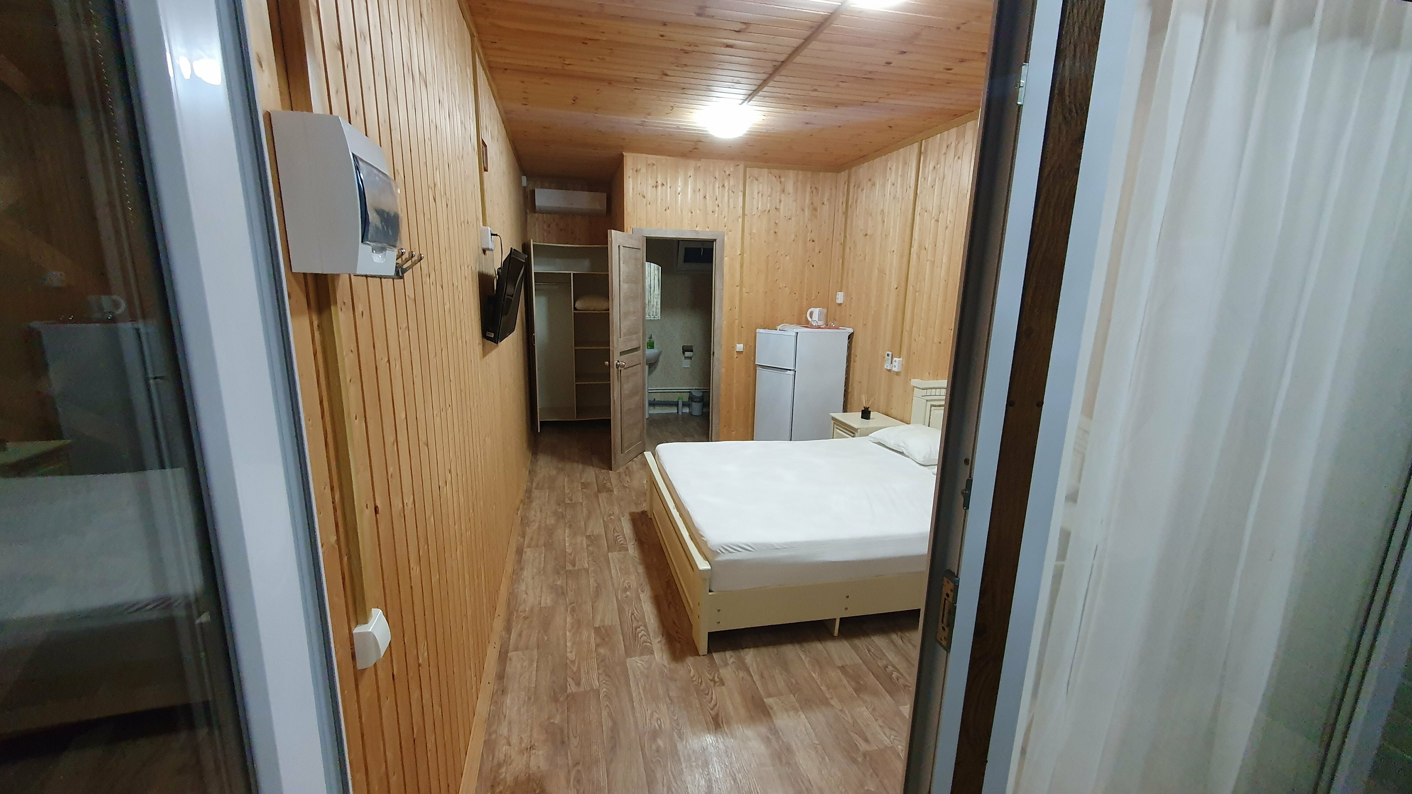 Большой двухместный номер с 1 кроватью