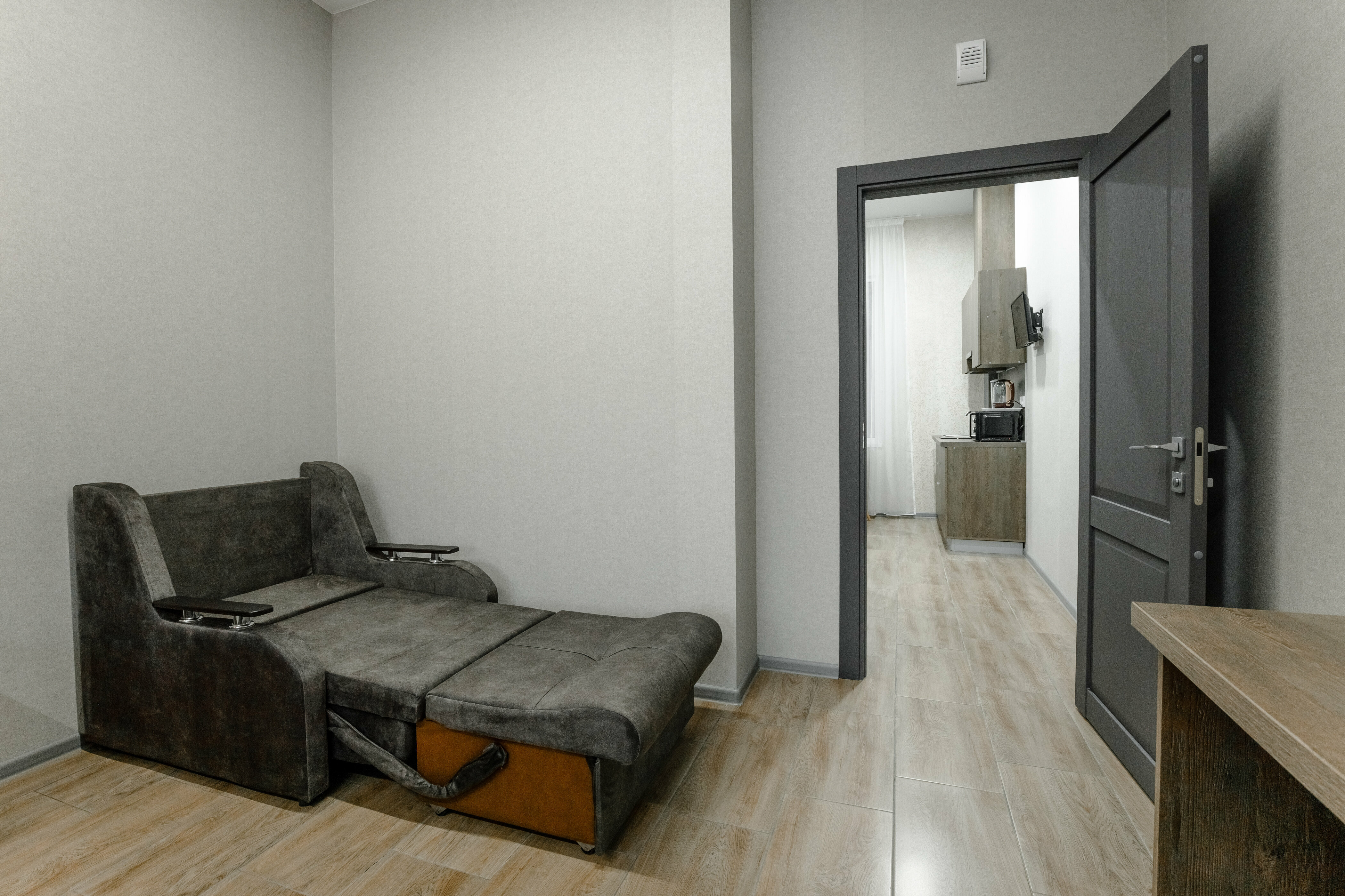 Апартаменты  35 кв м, отдельный вход