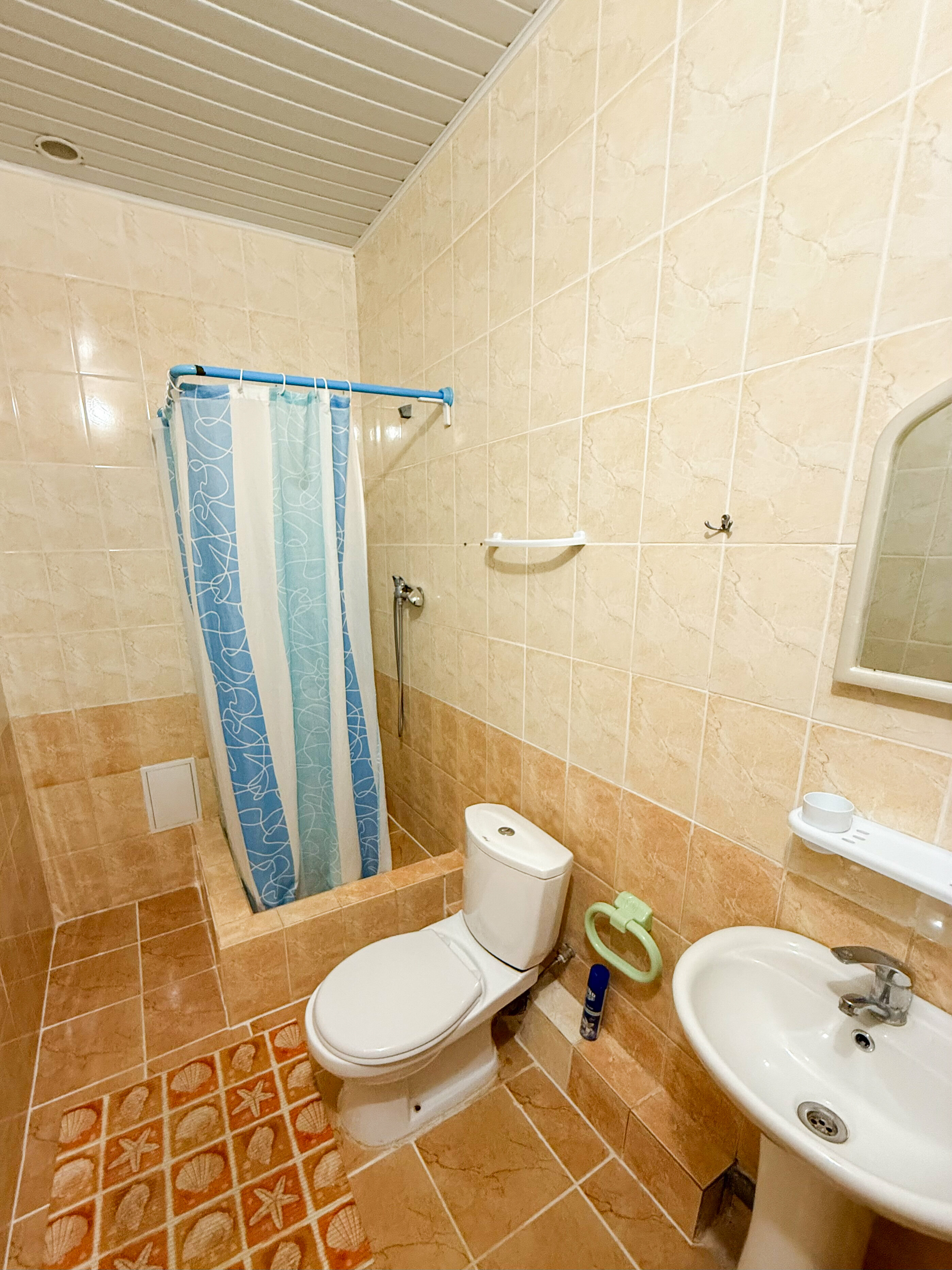 Стандартный трехместный номер