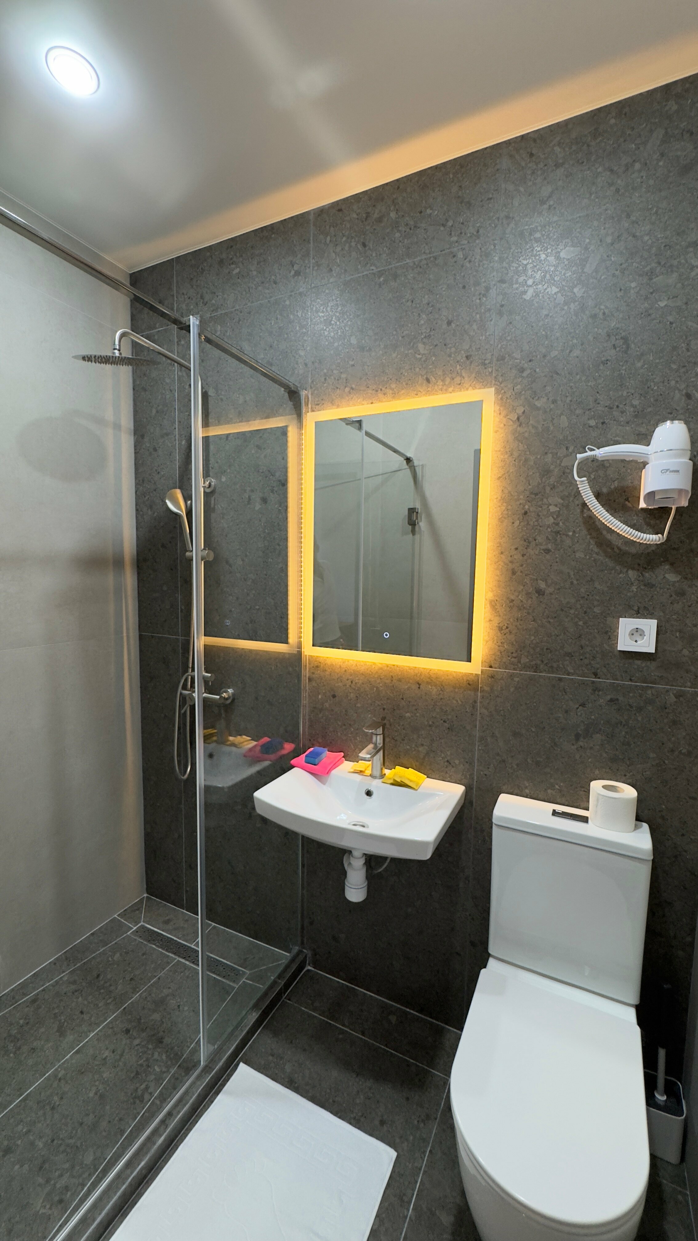 Комфорт с балконом (2+2 дети)