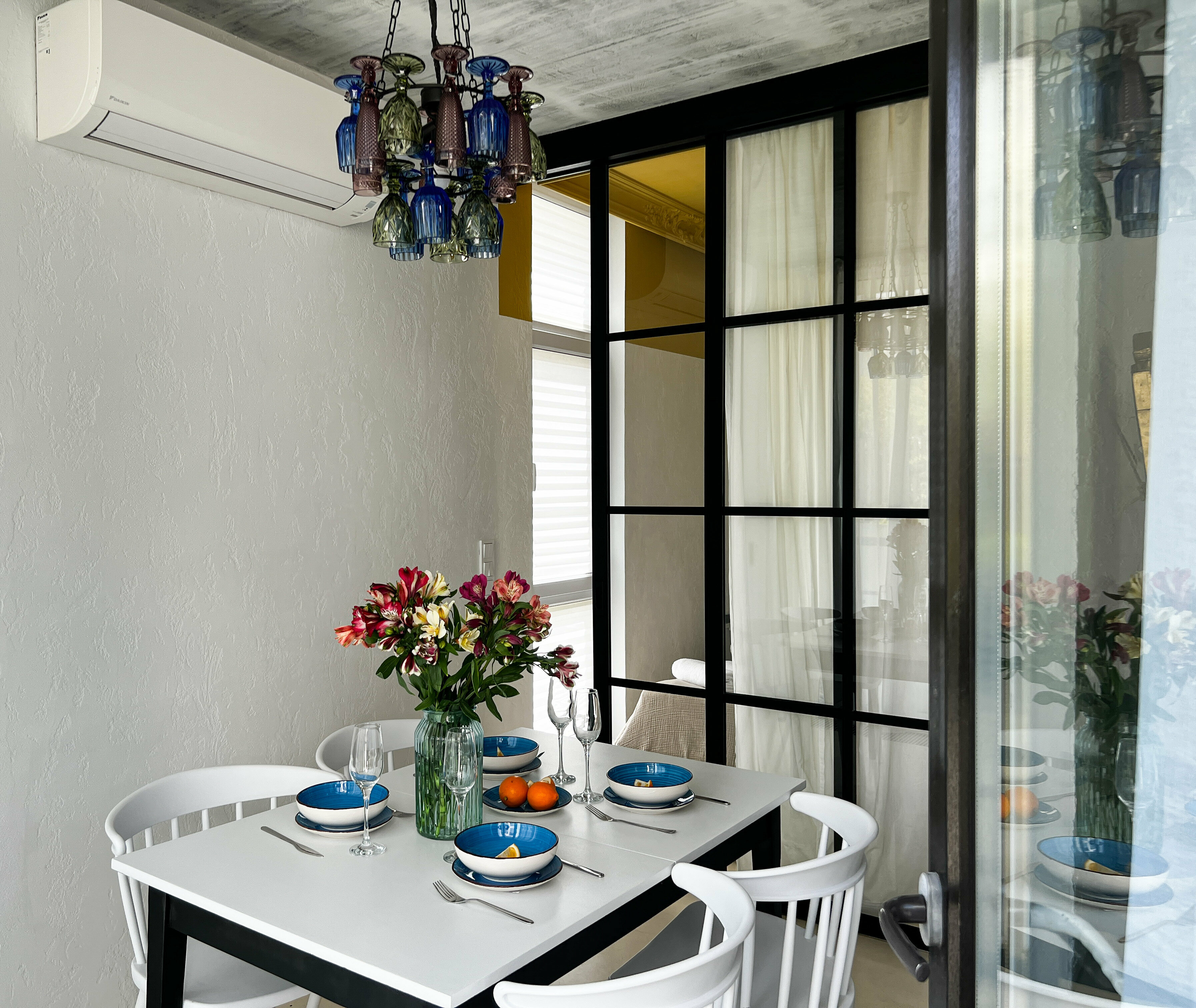 Апартаменты 2-комнатные Design с балконом