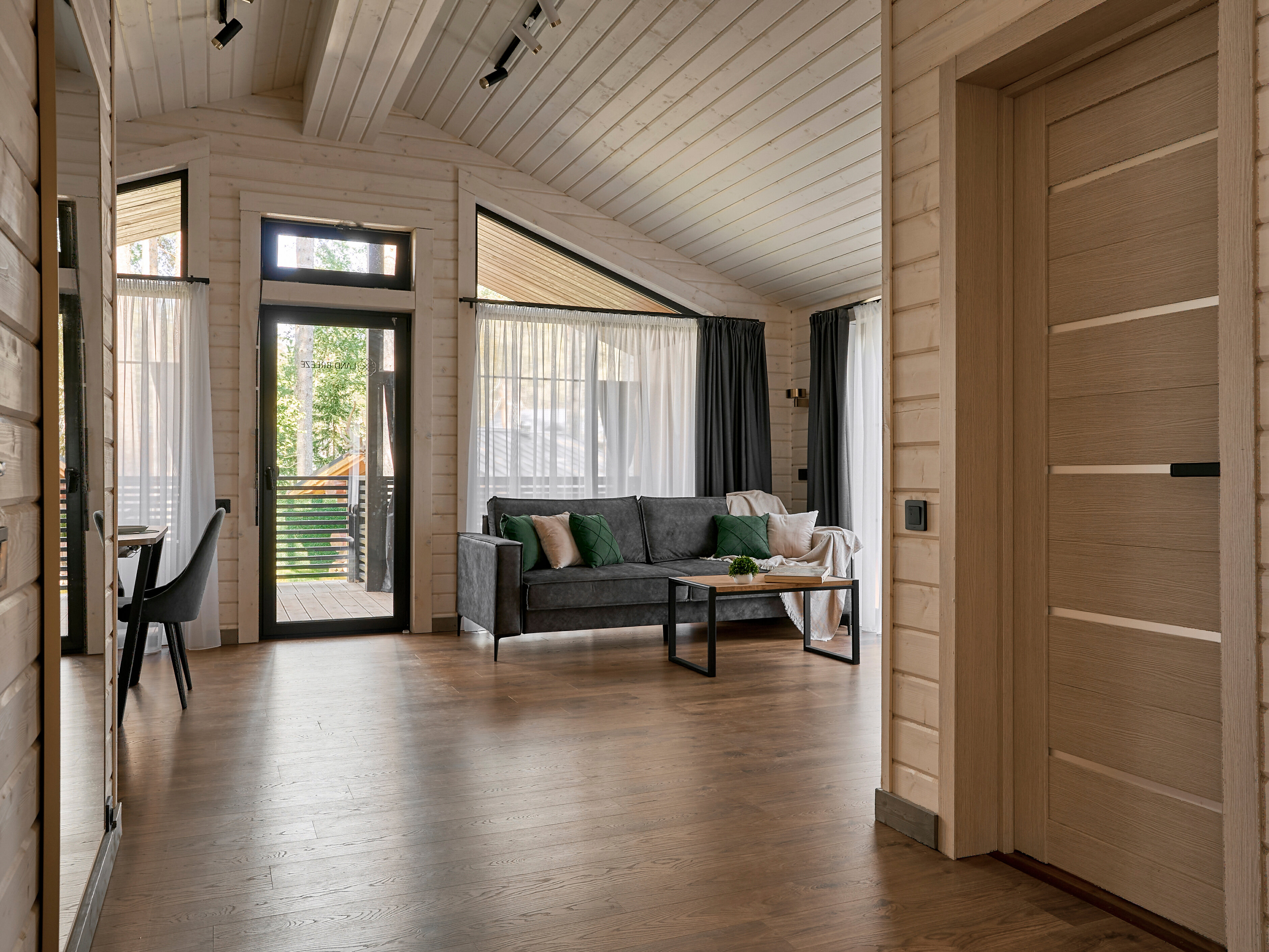 Дом №5 с купелью