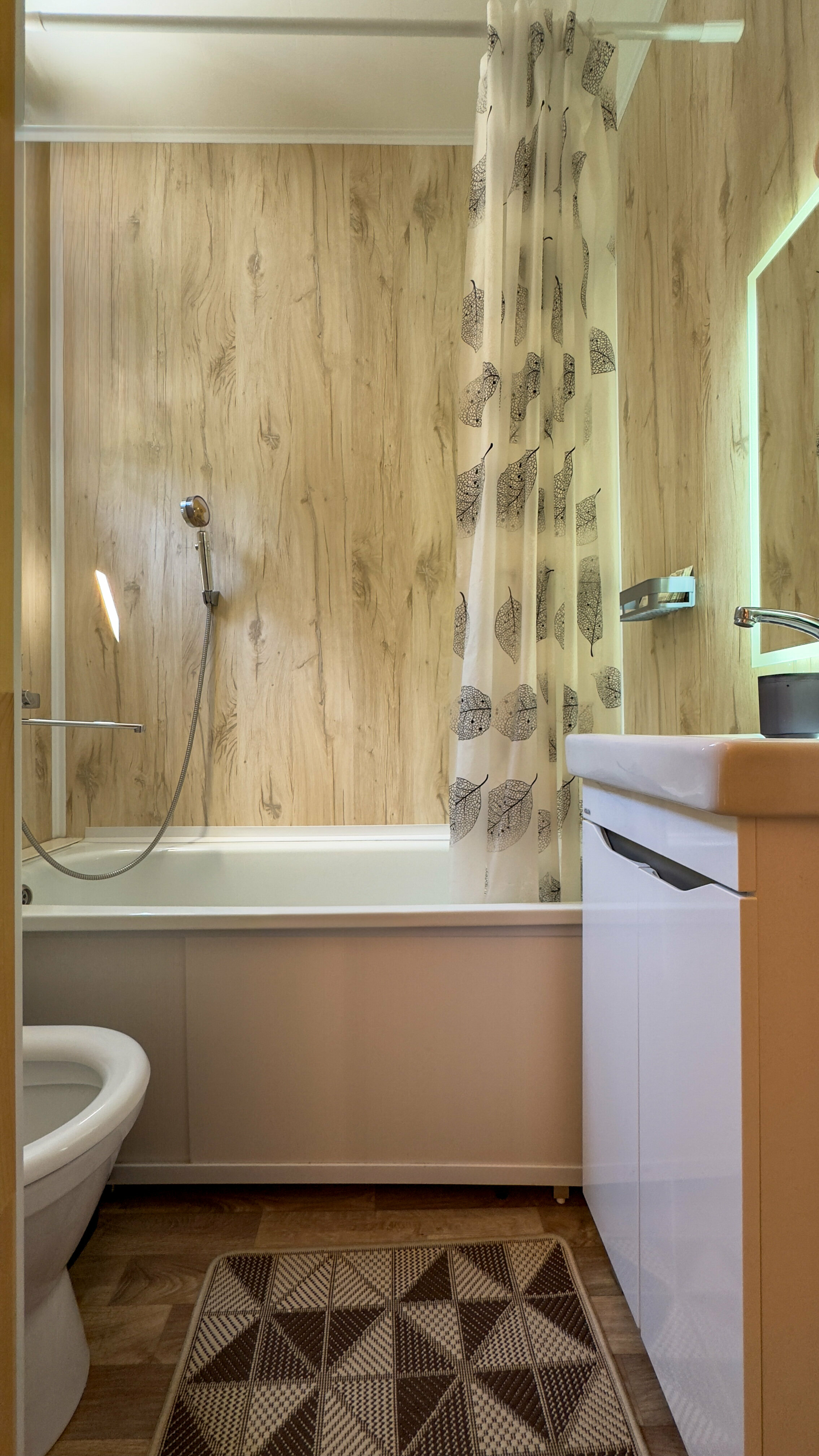 Двухместный номер с 1 кроватью или 2 отдельными кроватями, вид на горы